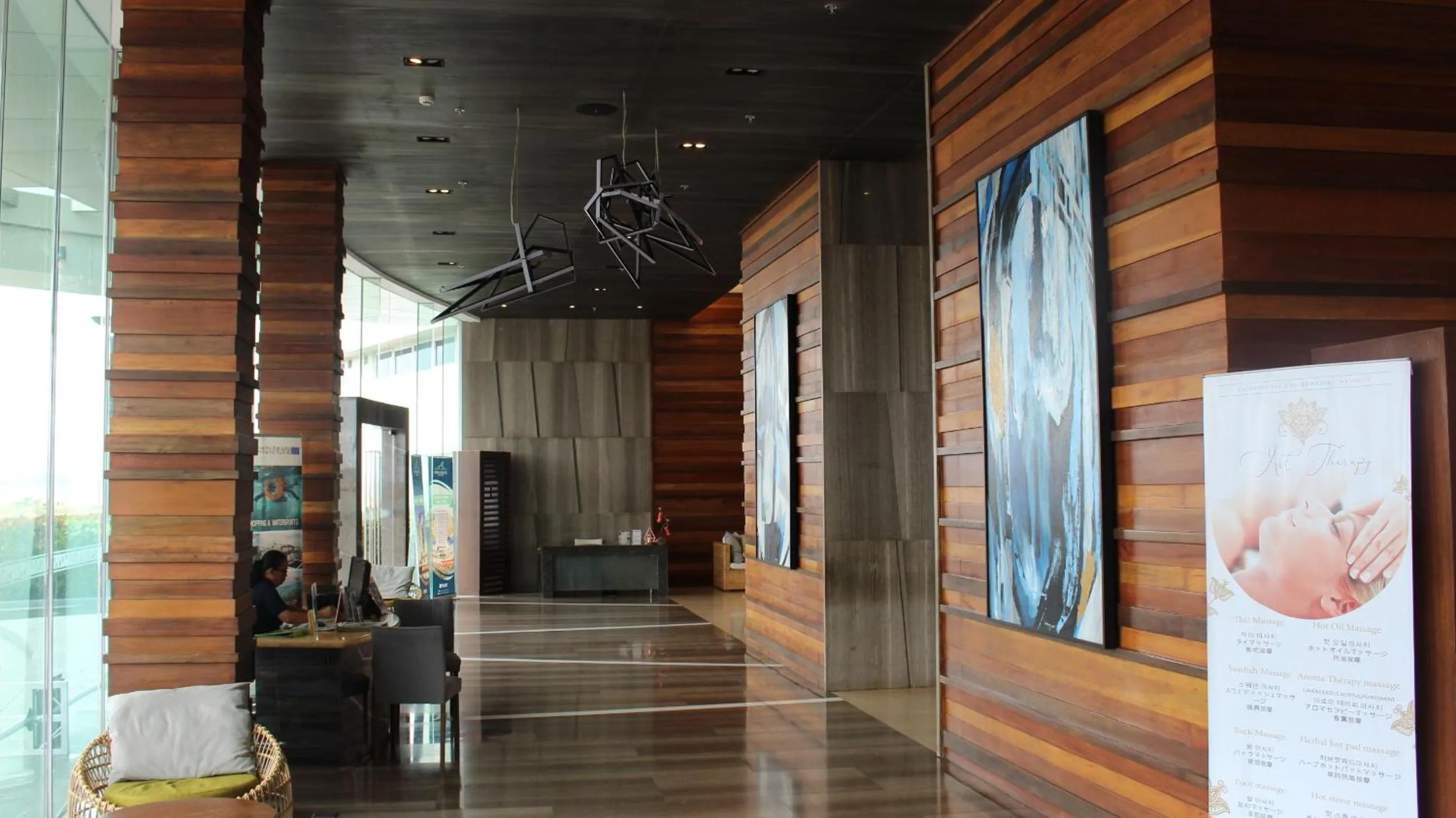 Lobby or reception in Arterra Hotel and Resort