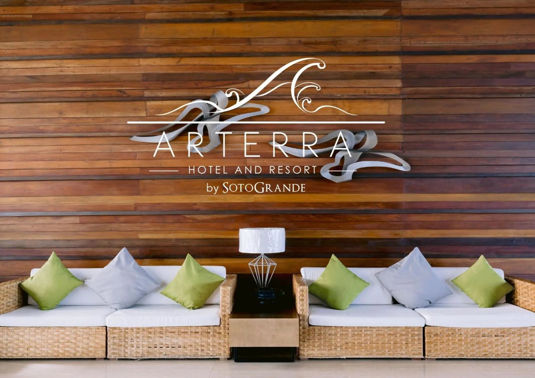 Seating area in Arterra Hotel and Resort