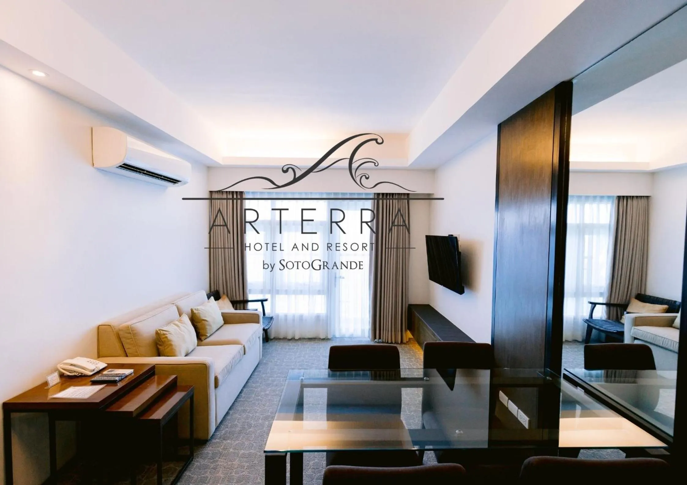 Living room in Arterra Hotel and Resort