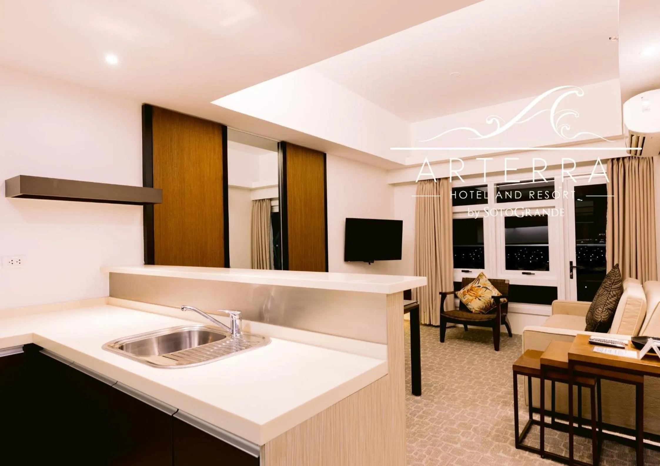 Living room in Arterra Hotel and Resort