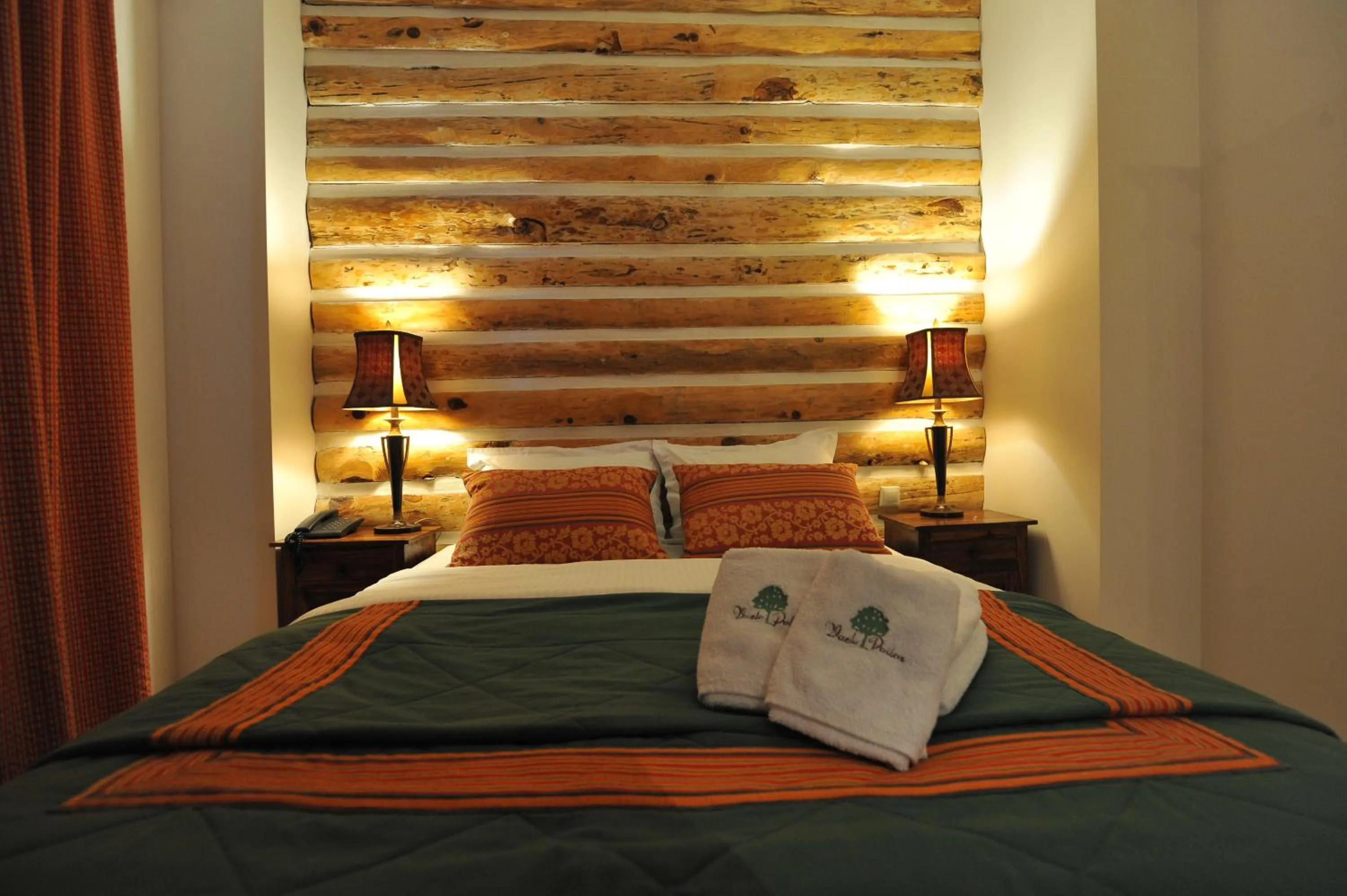 Shower in Vaela Hotel Cultural Resort