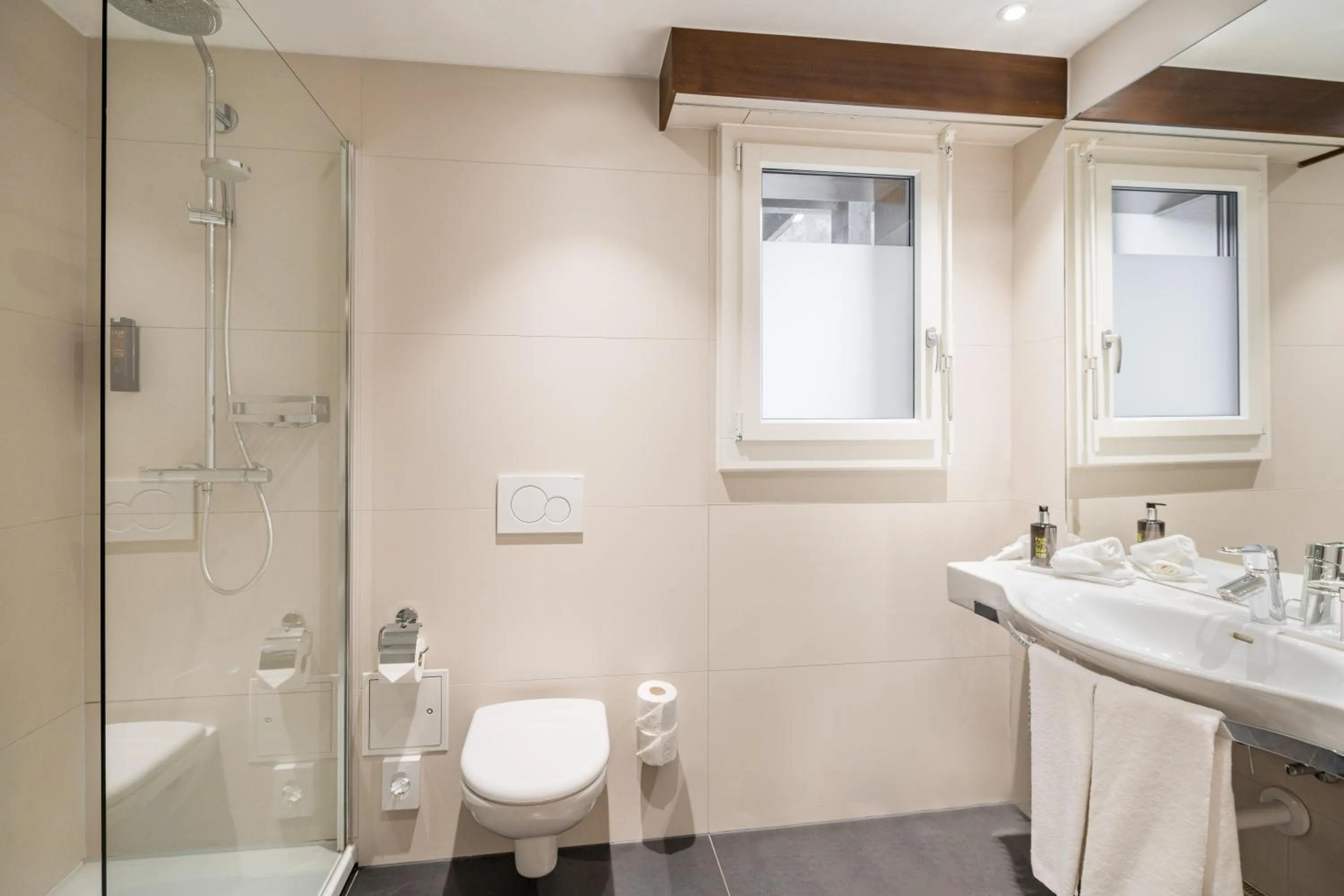 Bathroom in Seehotel Pilatus