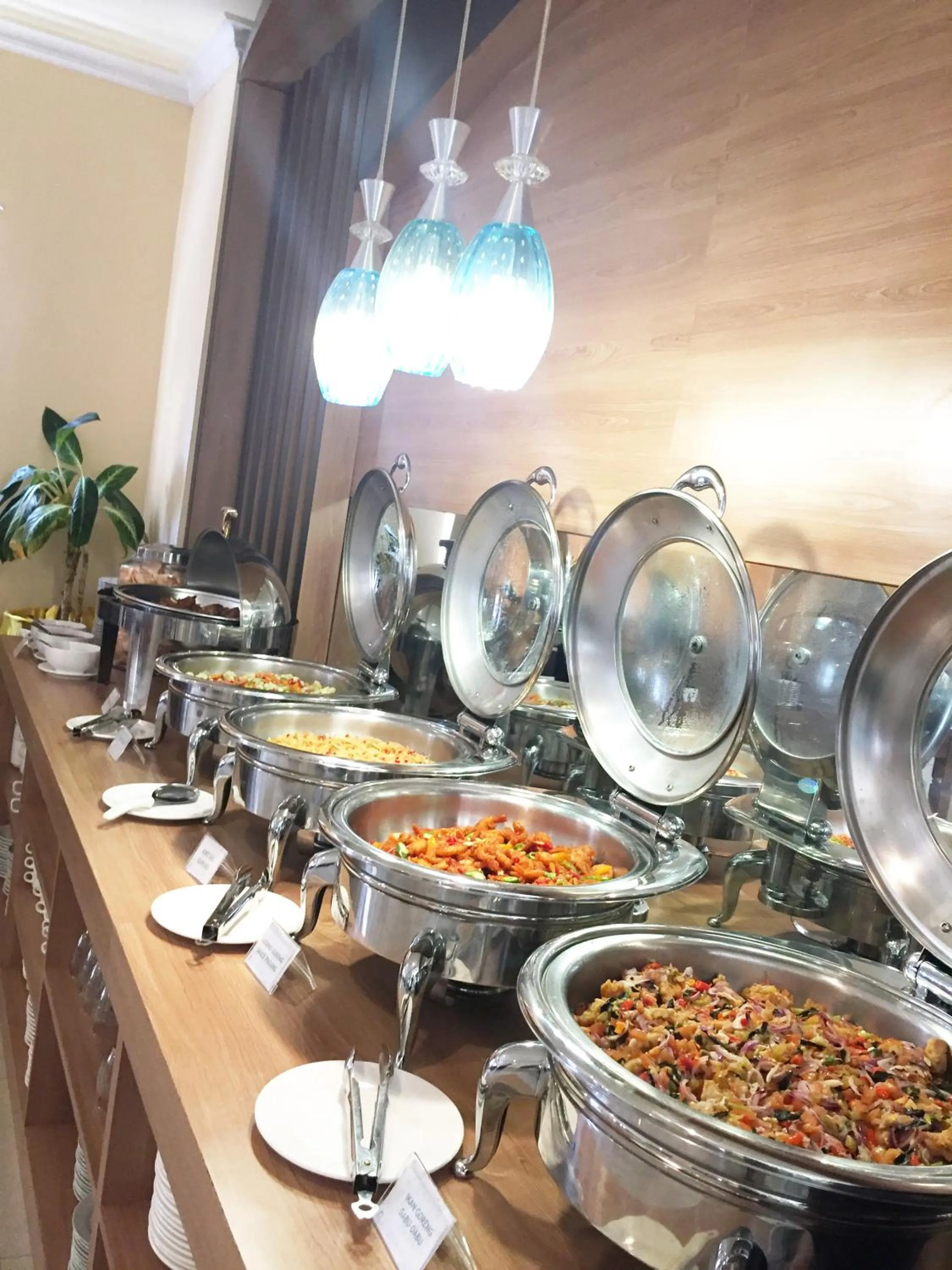 Breakfast in Grand Madani Hotel