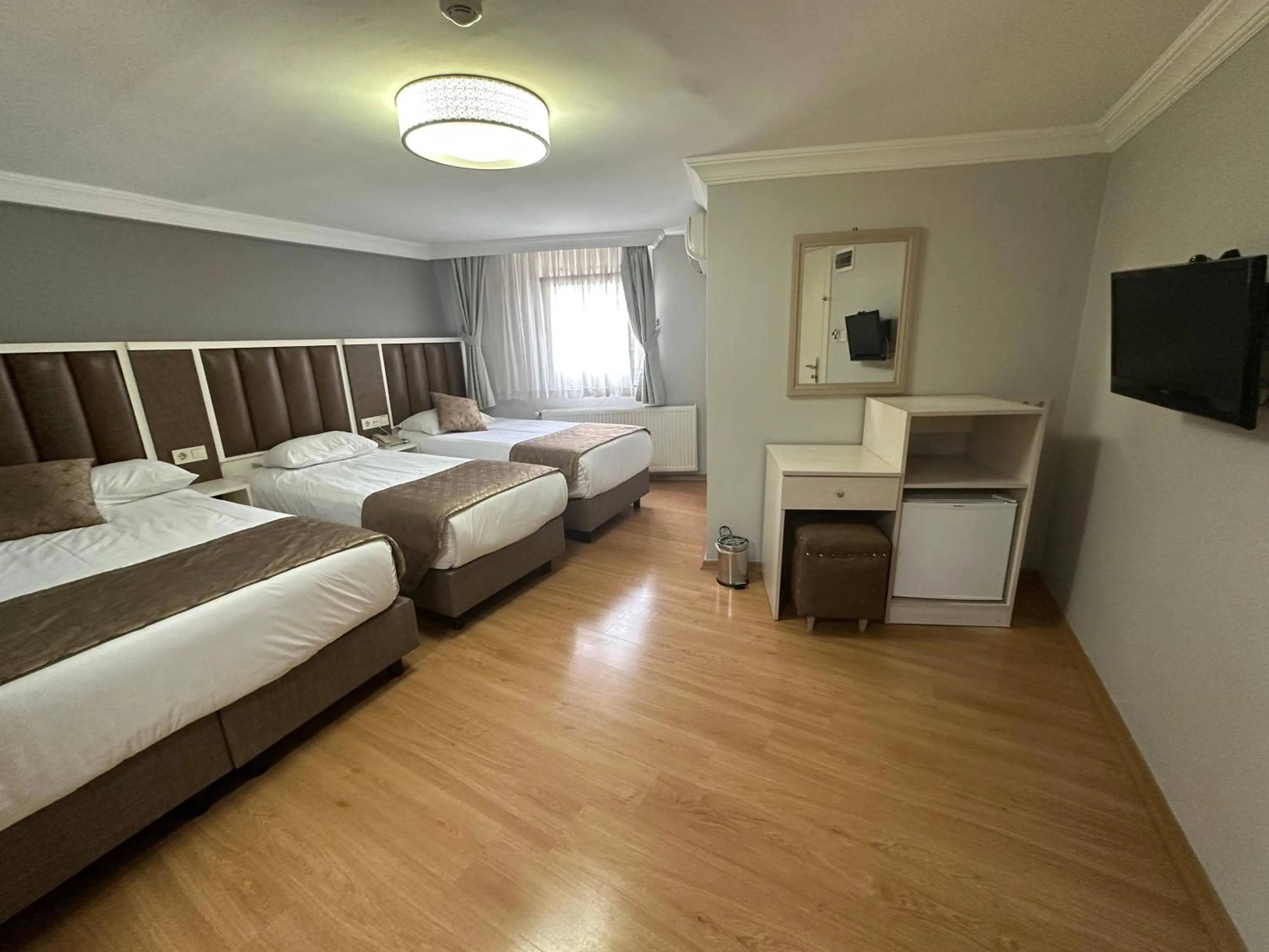 Bedroom, Bed in Hotel Süreyya