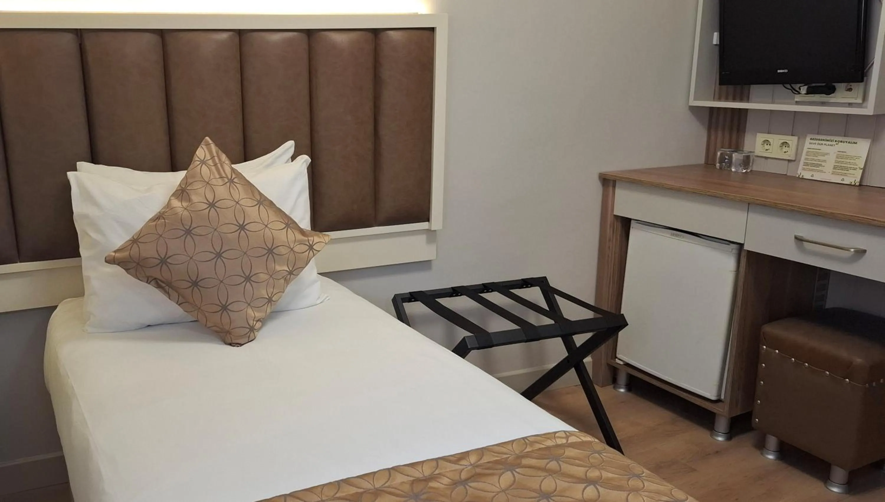 Bed in Hotel Süreyya