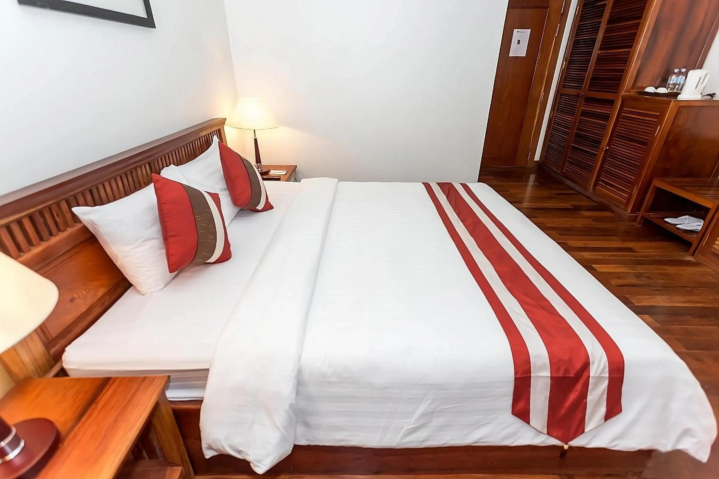 Bed in Cheathata CTA Hotel Siem Reap