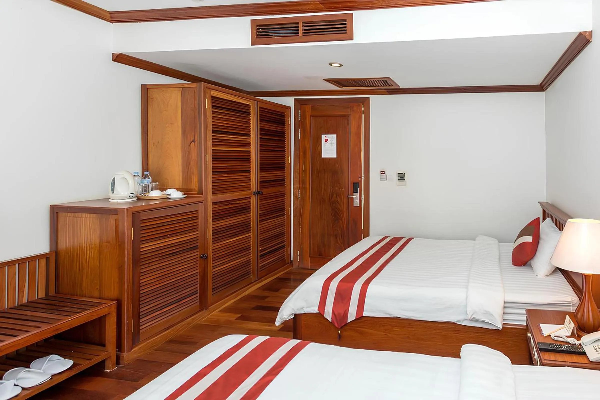 Bed in Cheathata CTA Hotel Siem Reap