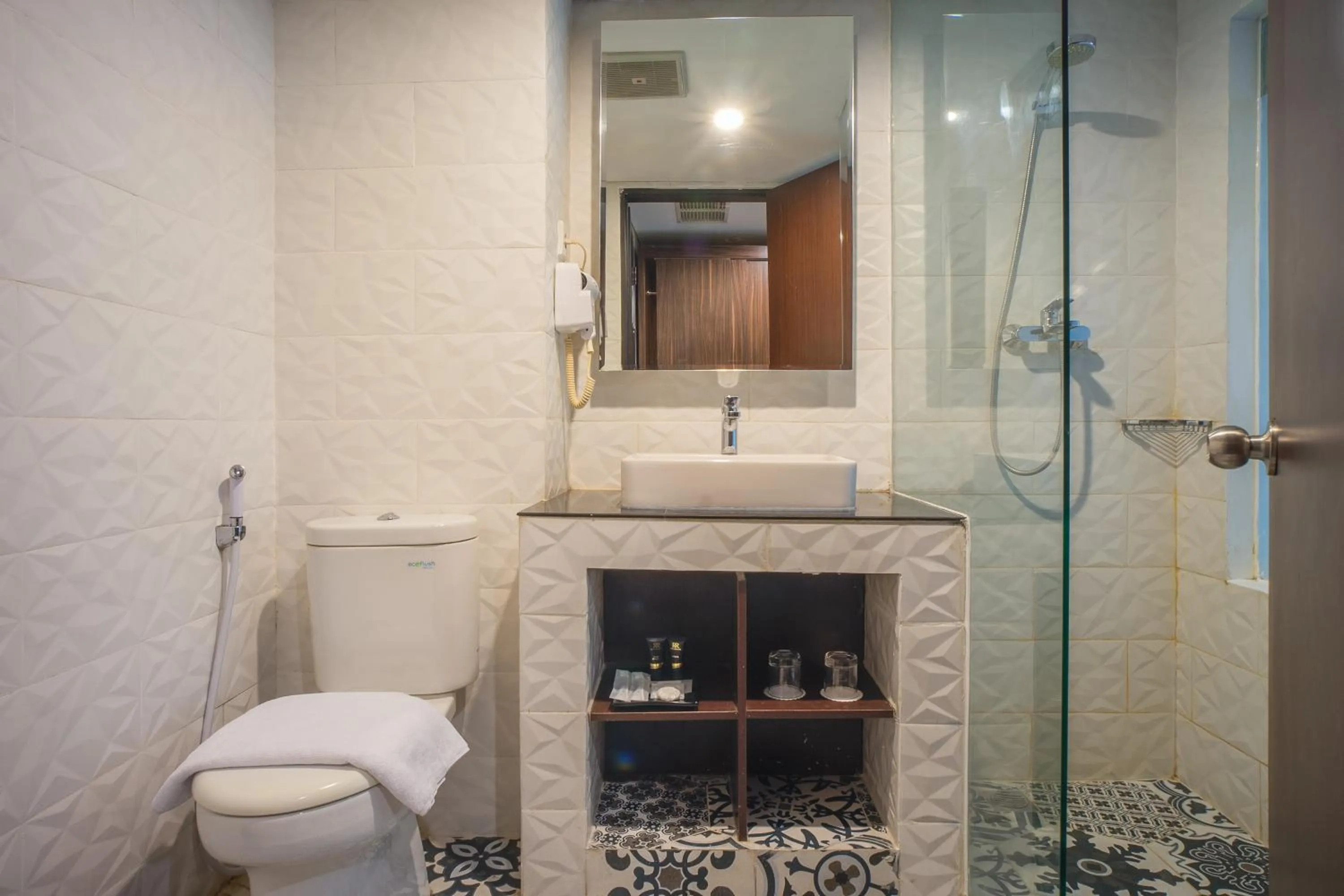 Bathroom in Royal Regantris Cendana
