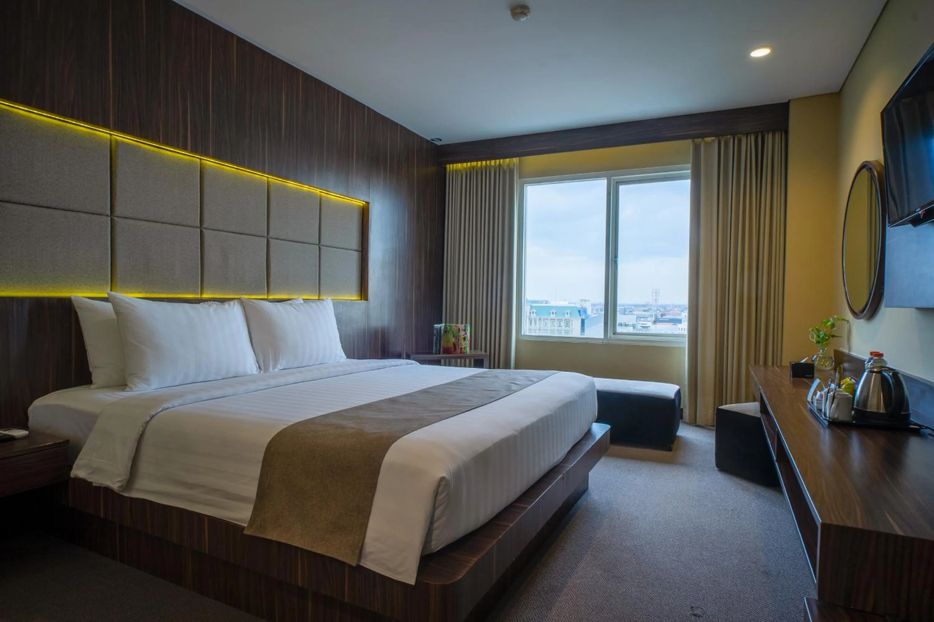 Bed in Royal Regantris Cendana