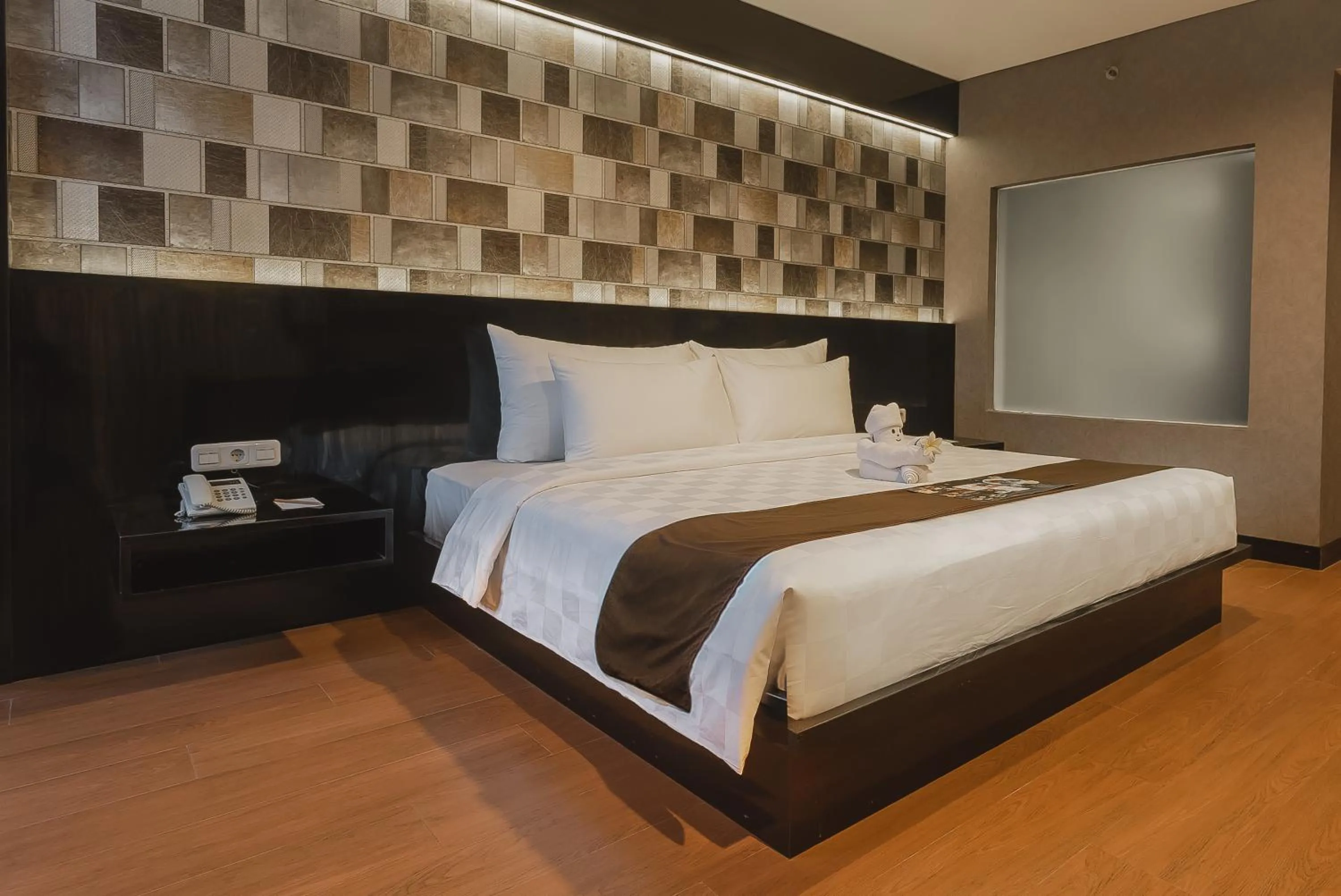 Bedroom, Bed in Royal Regantris Cendana