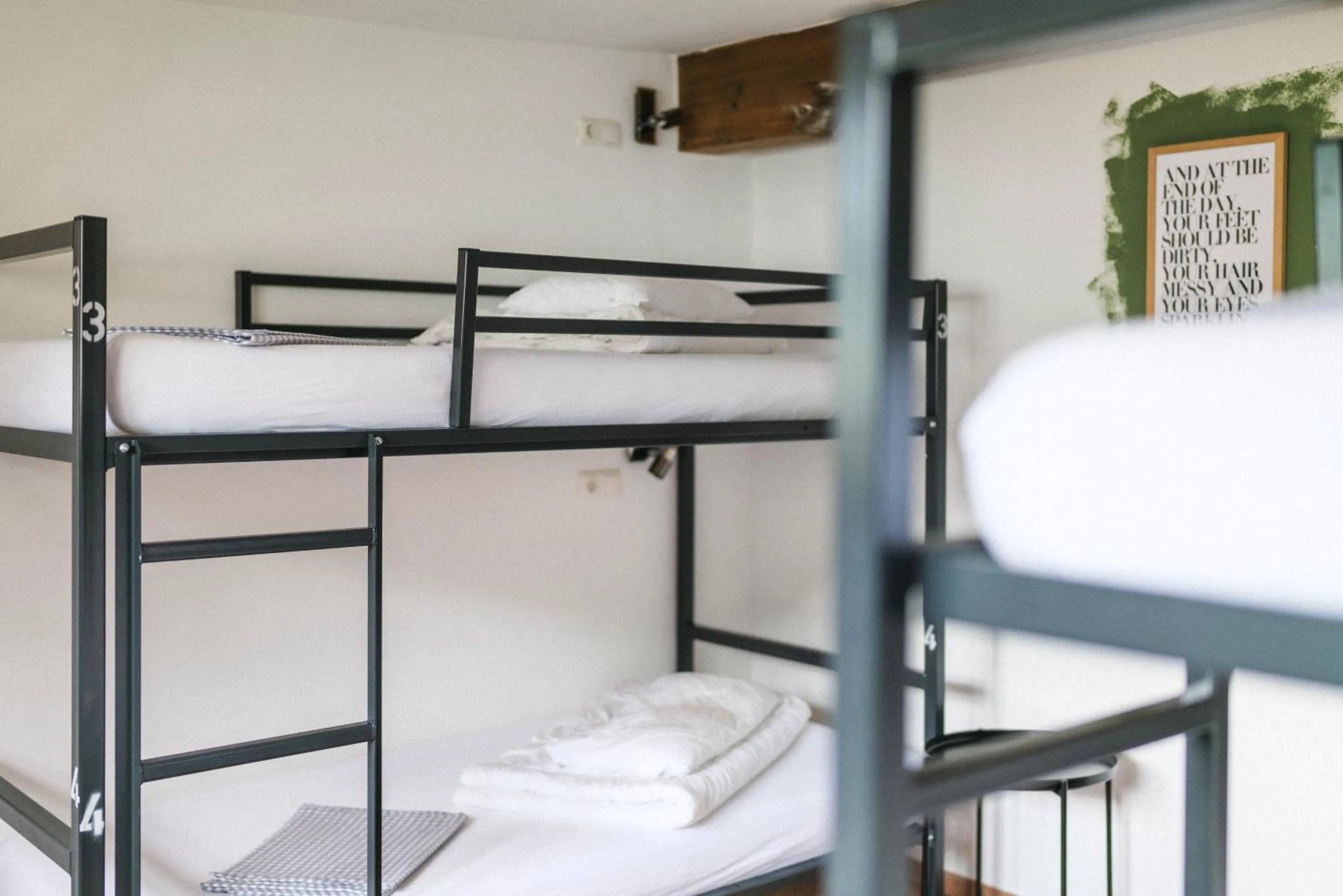 bunk bed, Bed in Mellow Mountain Hostel
