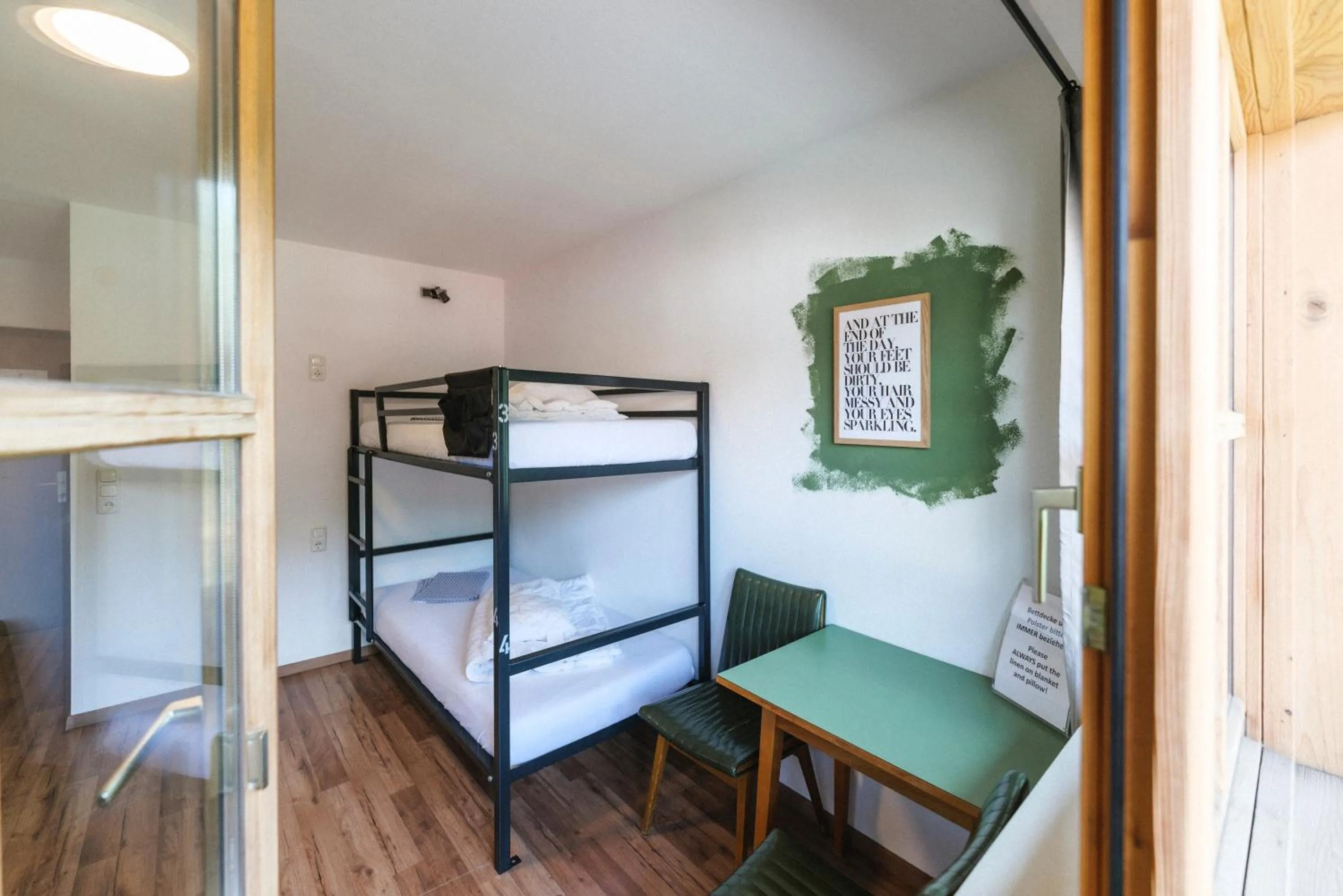 Bedroom, Bed in Mellow Mountain Hostel