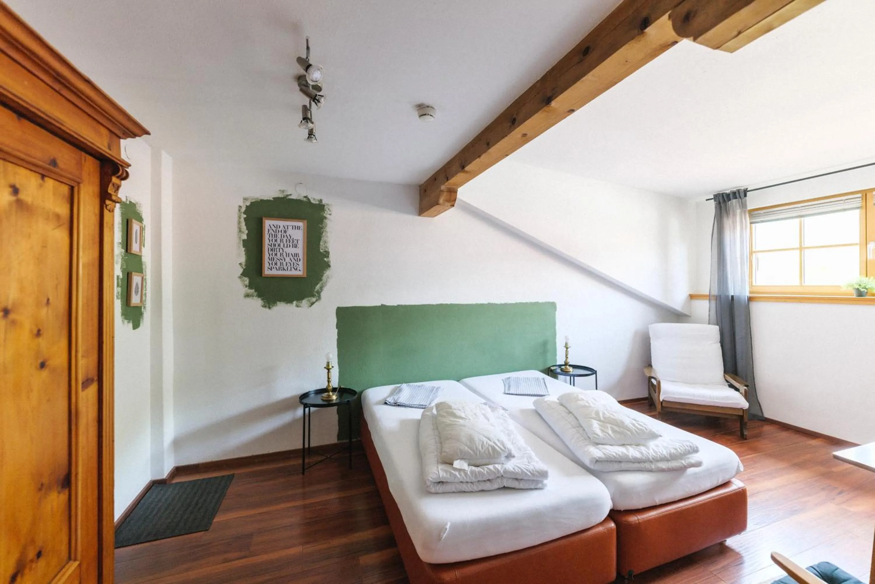 Photo of the whole room, Bed in Mellow Mountain Hostel