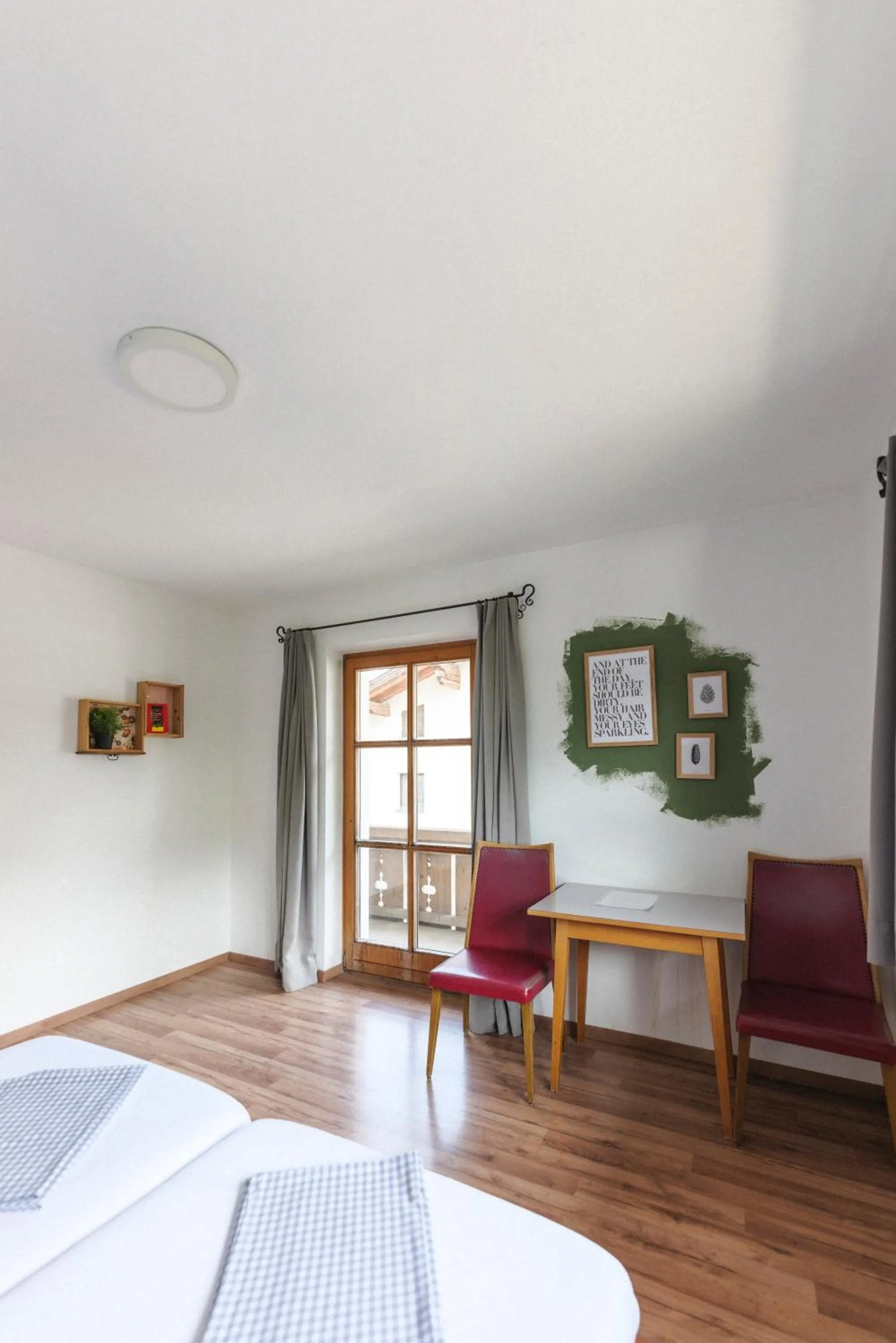 Photo of the whole room, Bed in Mellow Mountain Hostel