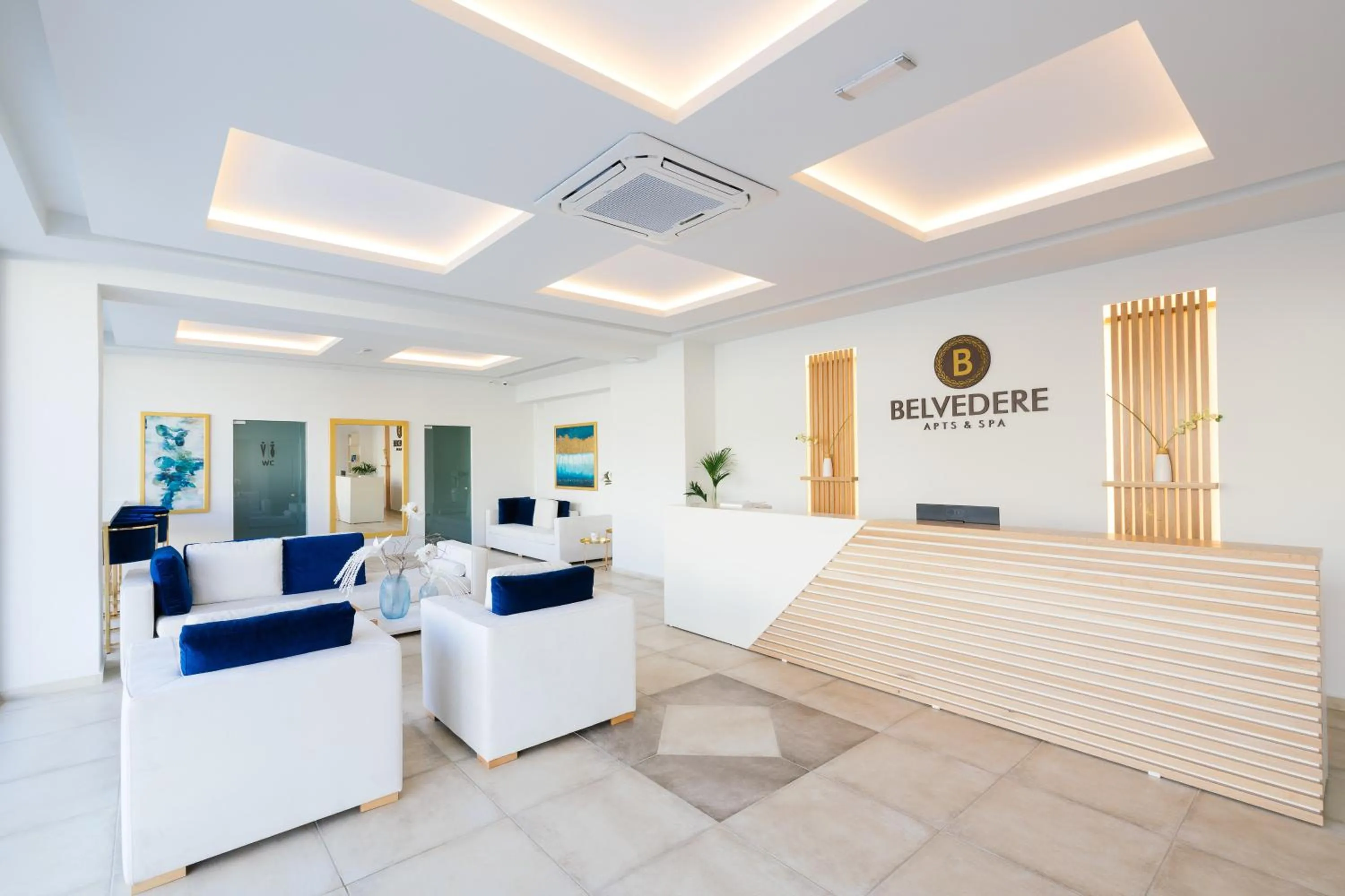 Lobby or reception in Belvedere Luxury Apartments & Spa