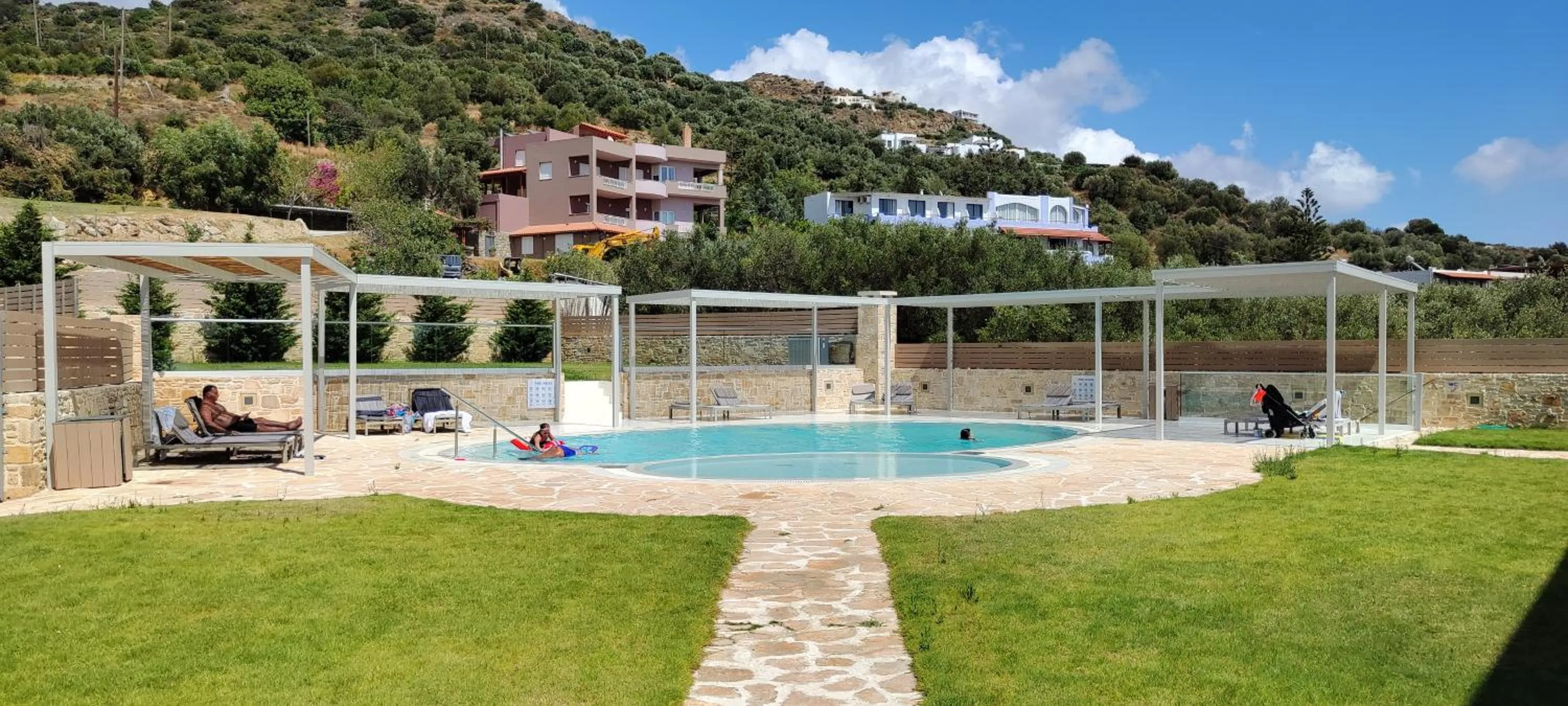 Swimming pool in Belvedere Luxury Apartments & Spa