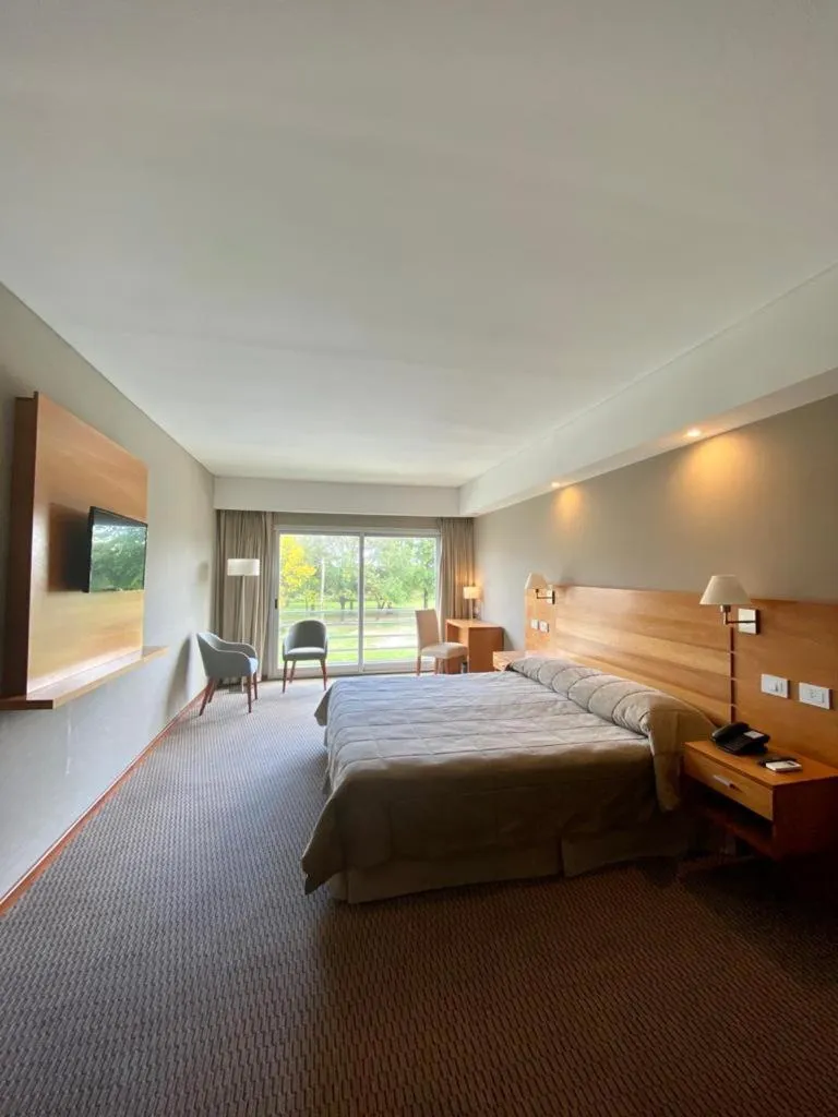 Bed in Howard Johnson San Francisco