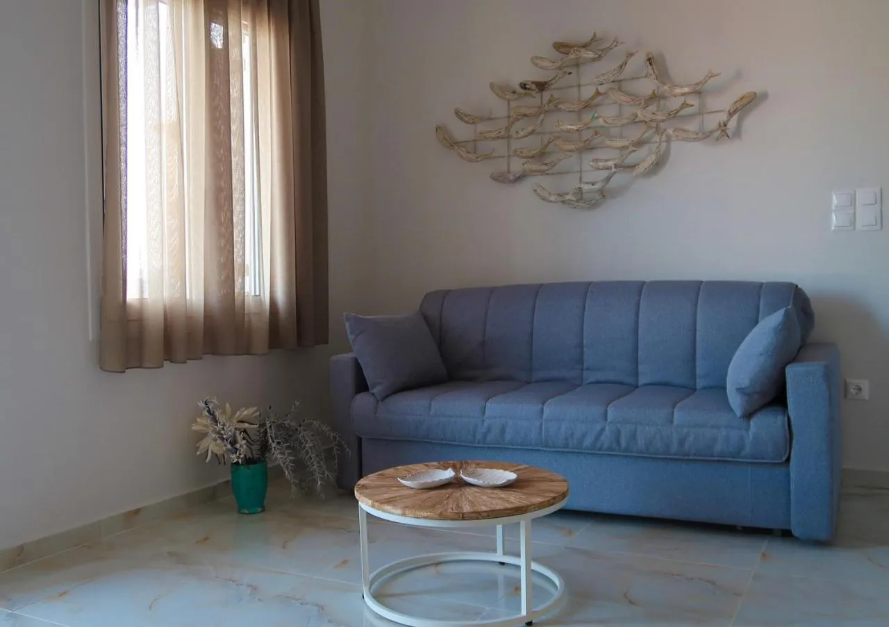 Grand Bleu Apartments & Villas