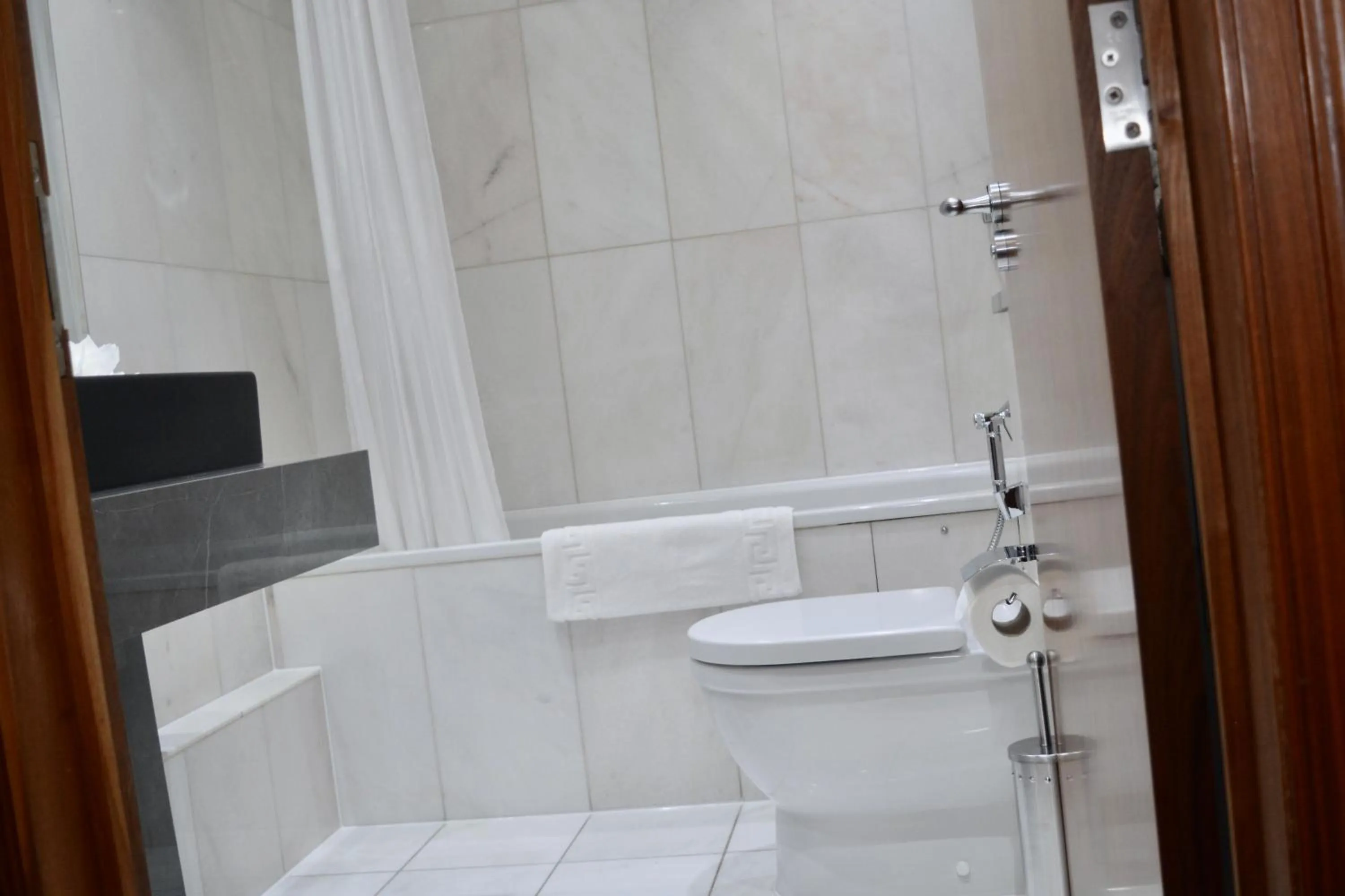 Toilet in Sanctum Maida Vale