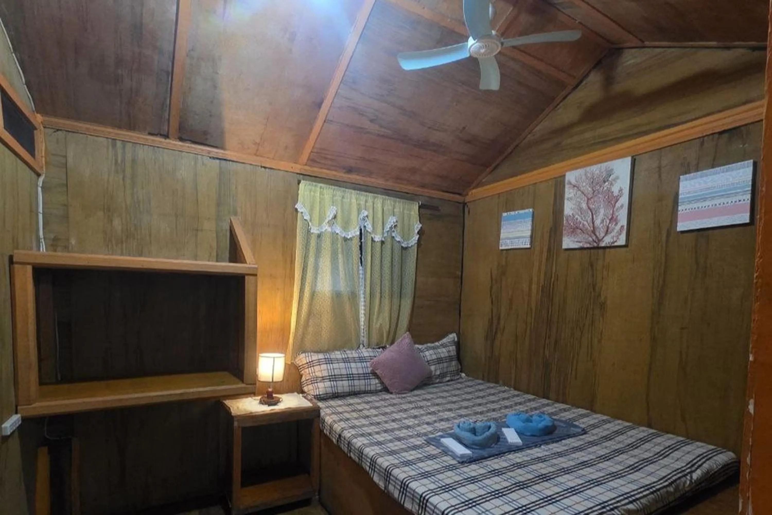 Photo of the whole room, Bed in ADRIANA's PLACE TROPICAL GUESTHOUSE