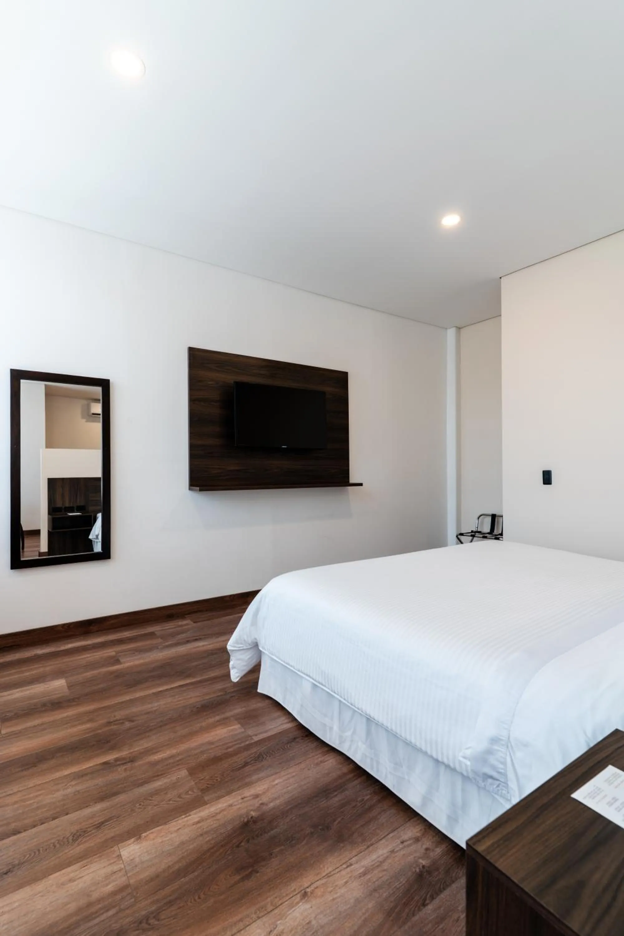 Bedroom, Bed in Best Western Plus Hotel San Diego