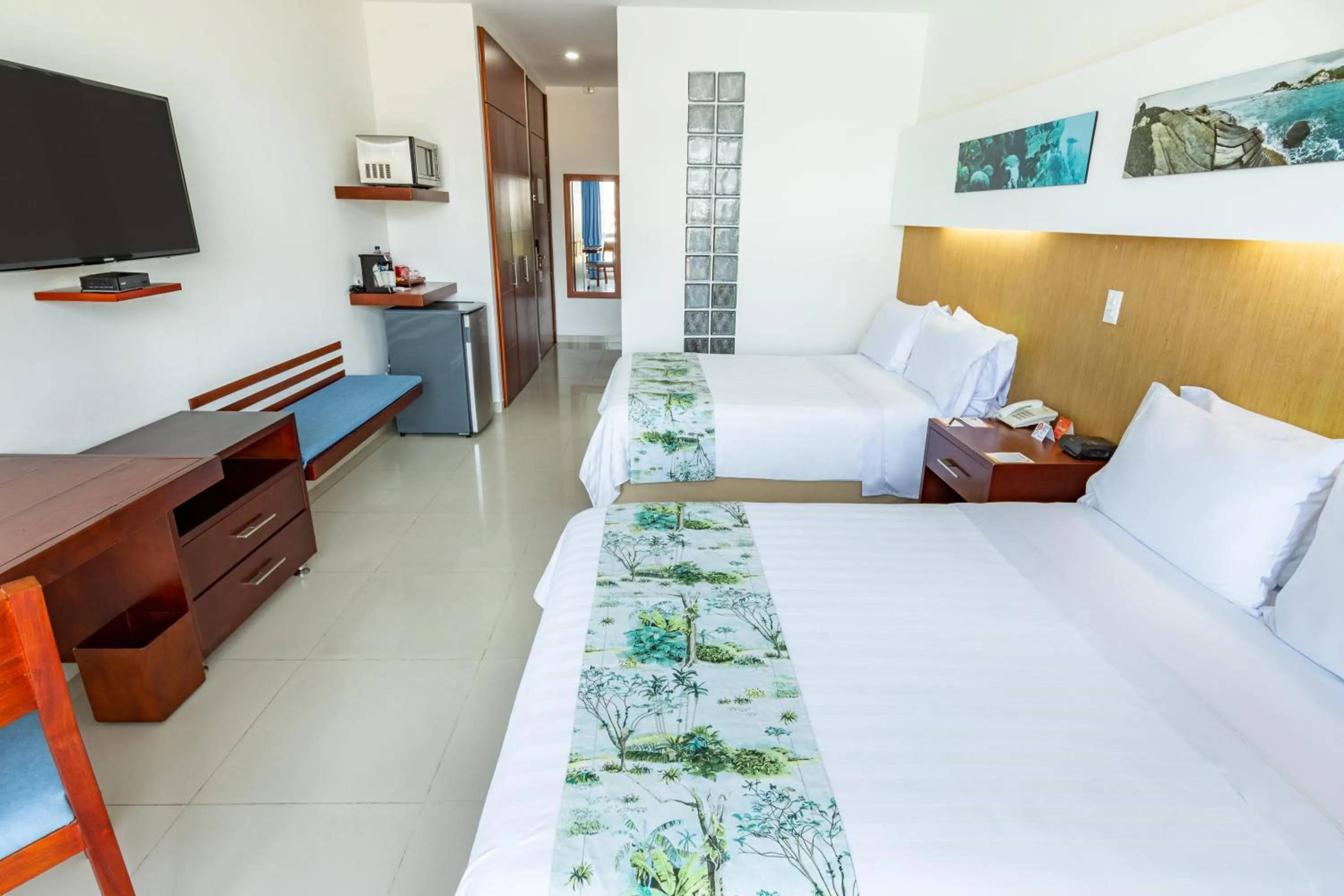 Bed in GHL Relax Hotel Costa Azul