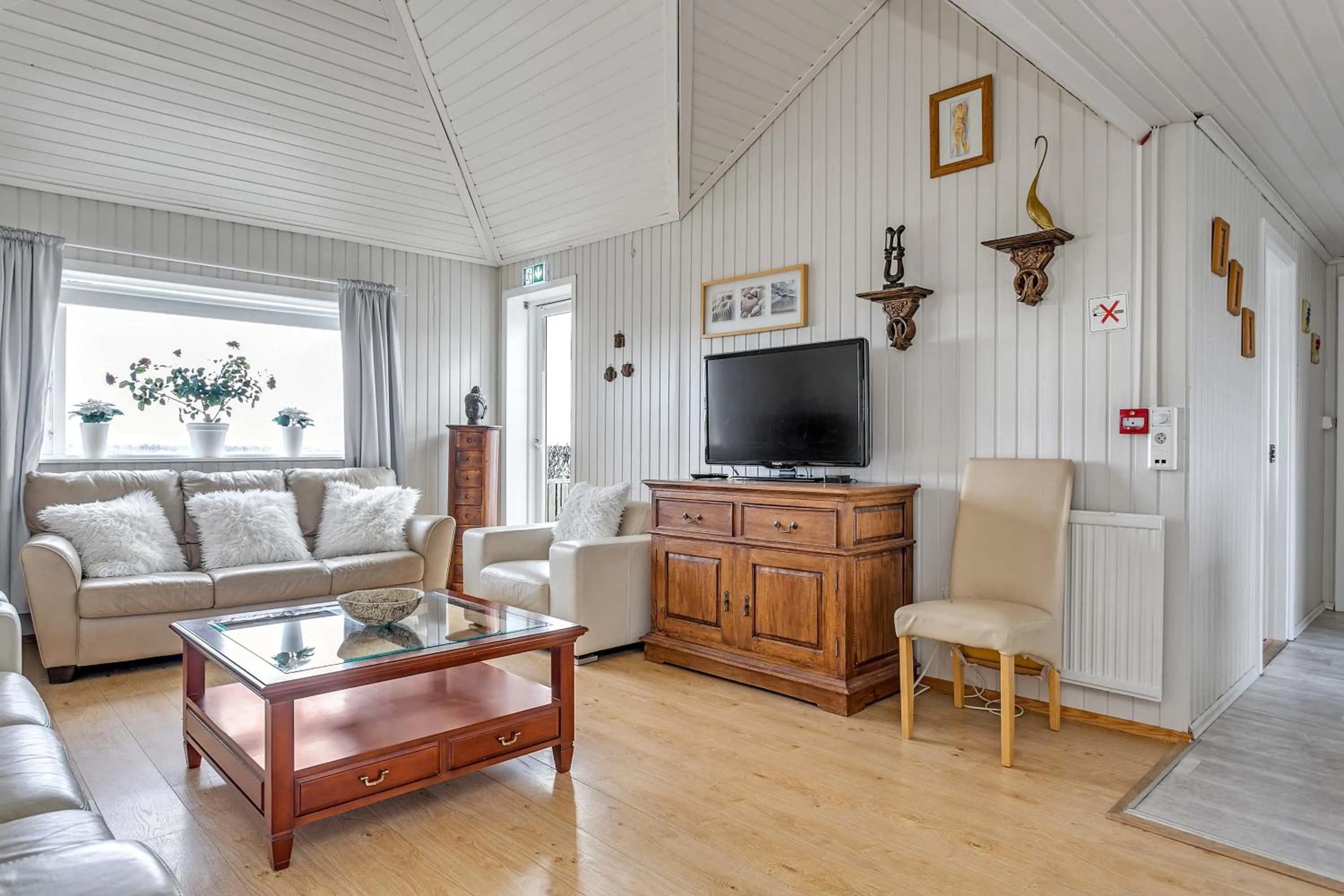 TV and multimedia in Guesthouse Vatnsholt