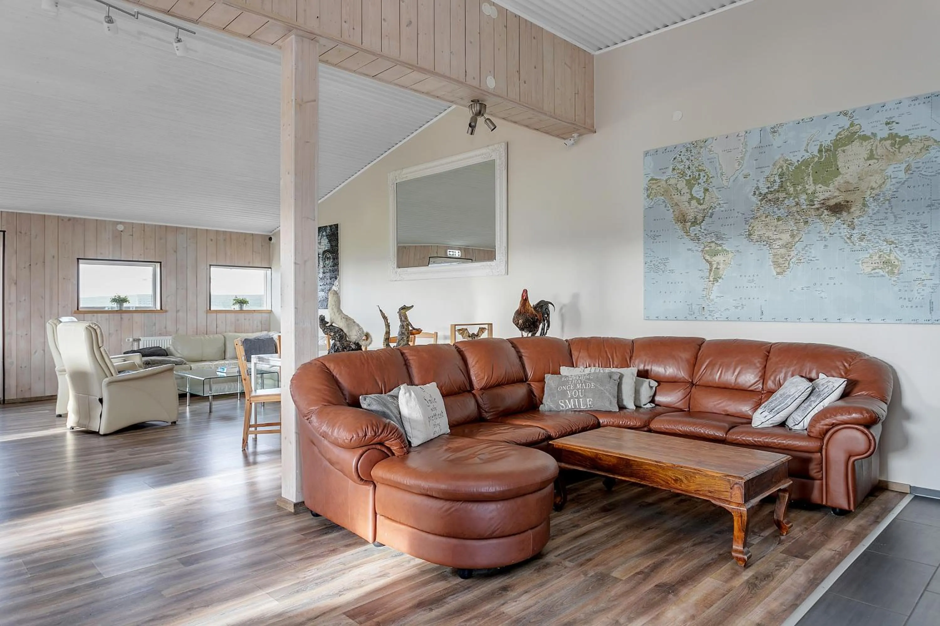 Communal lounge/ TV room in Guesthouse Vatnsholt