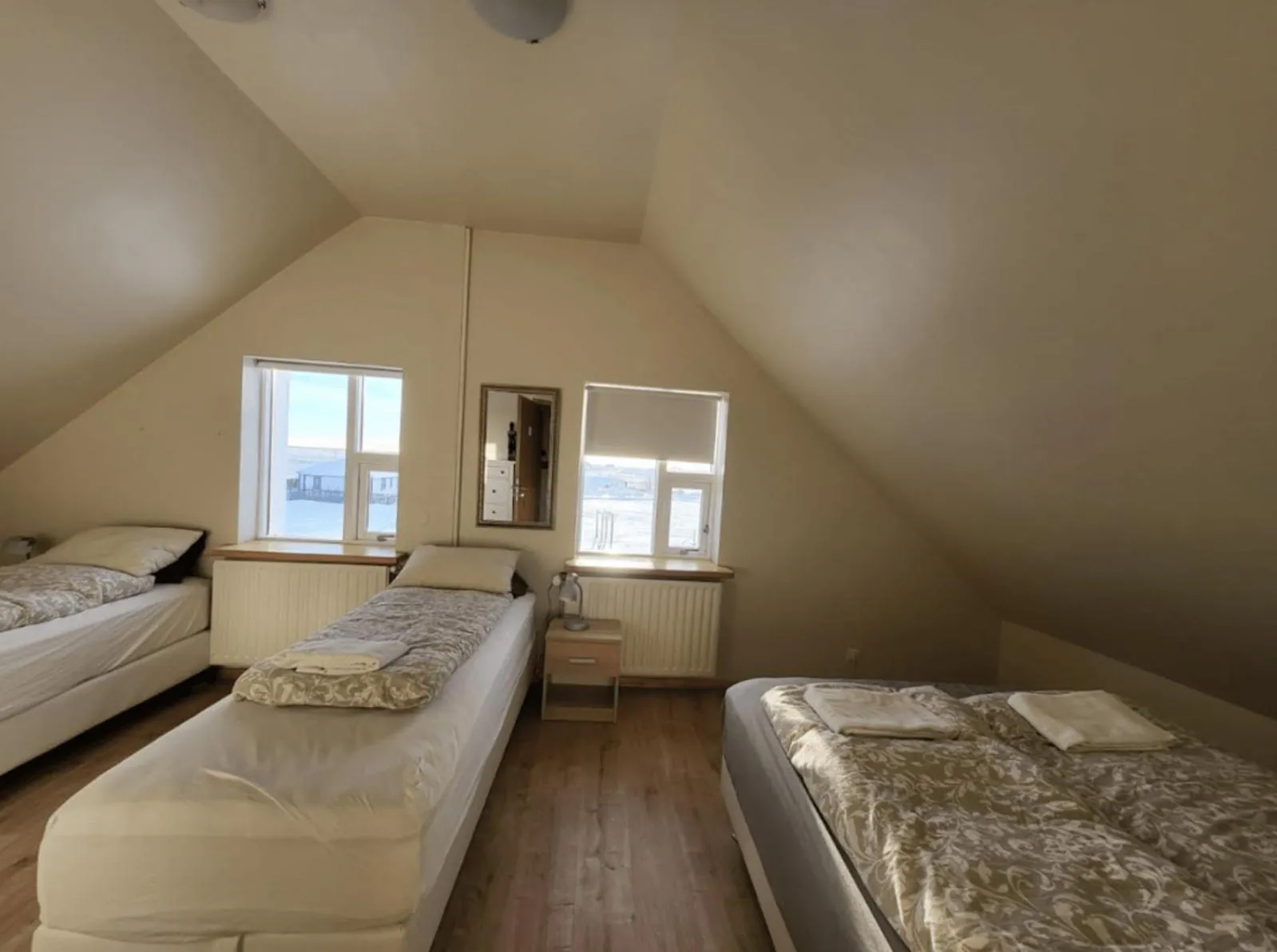 Photo of the whole room, Bed in Guesthouse Vatnsholt