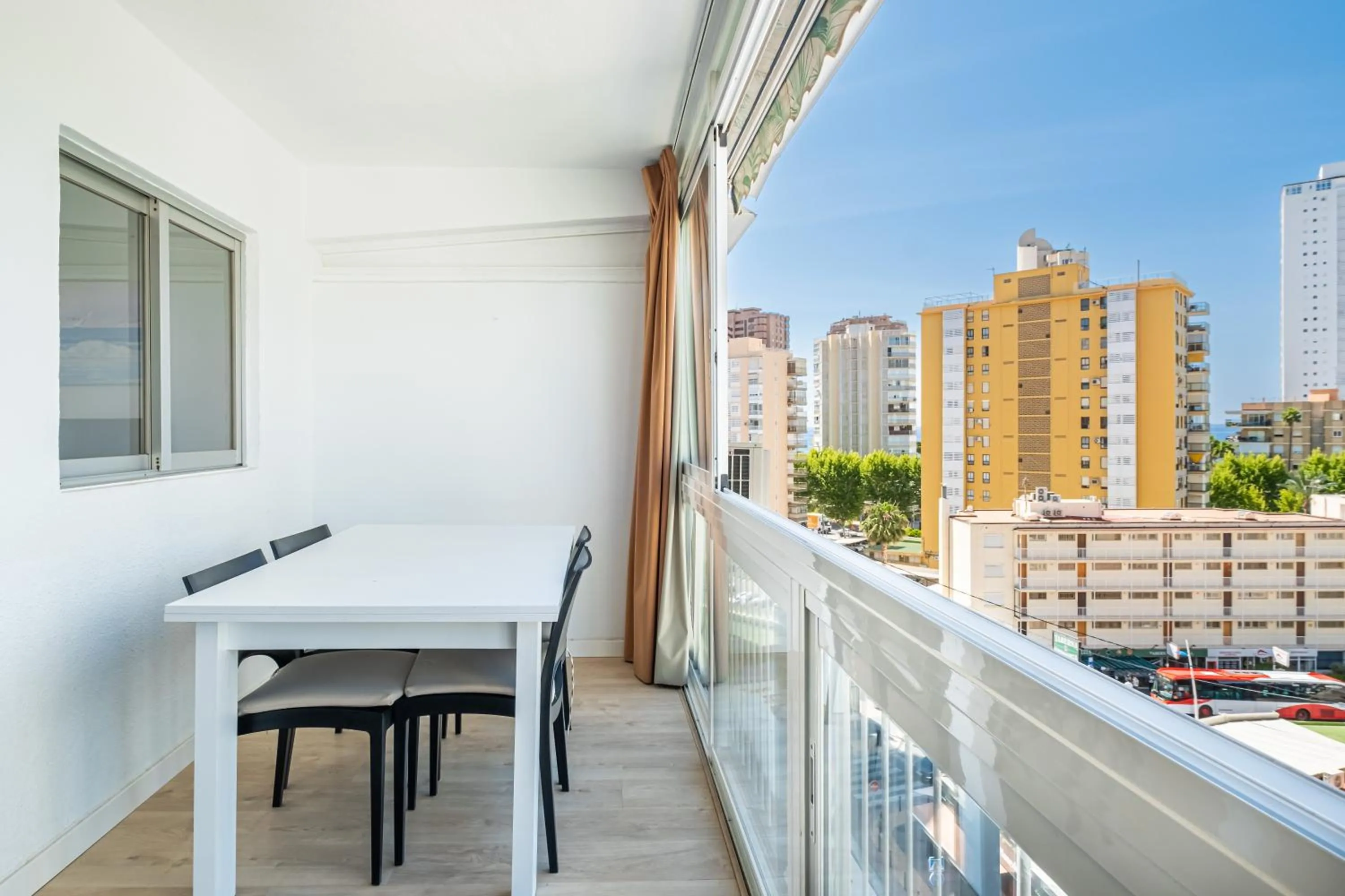 Day in Donna II 7-32 Apartment Levante Beach-Old Town