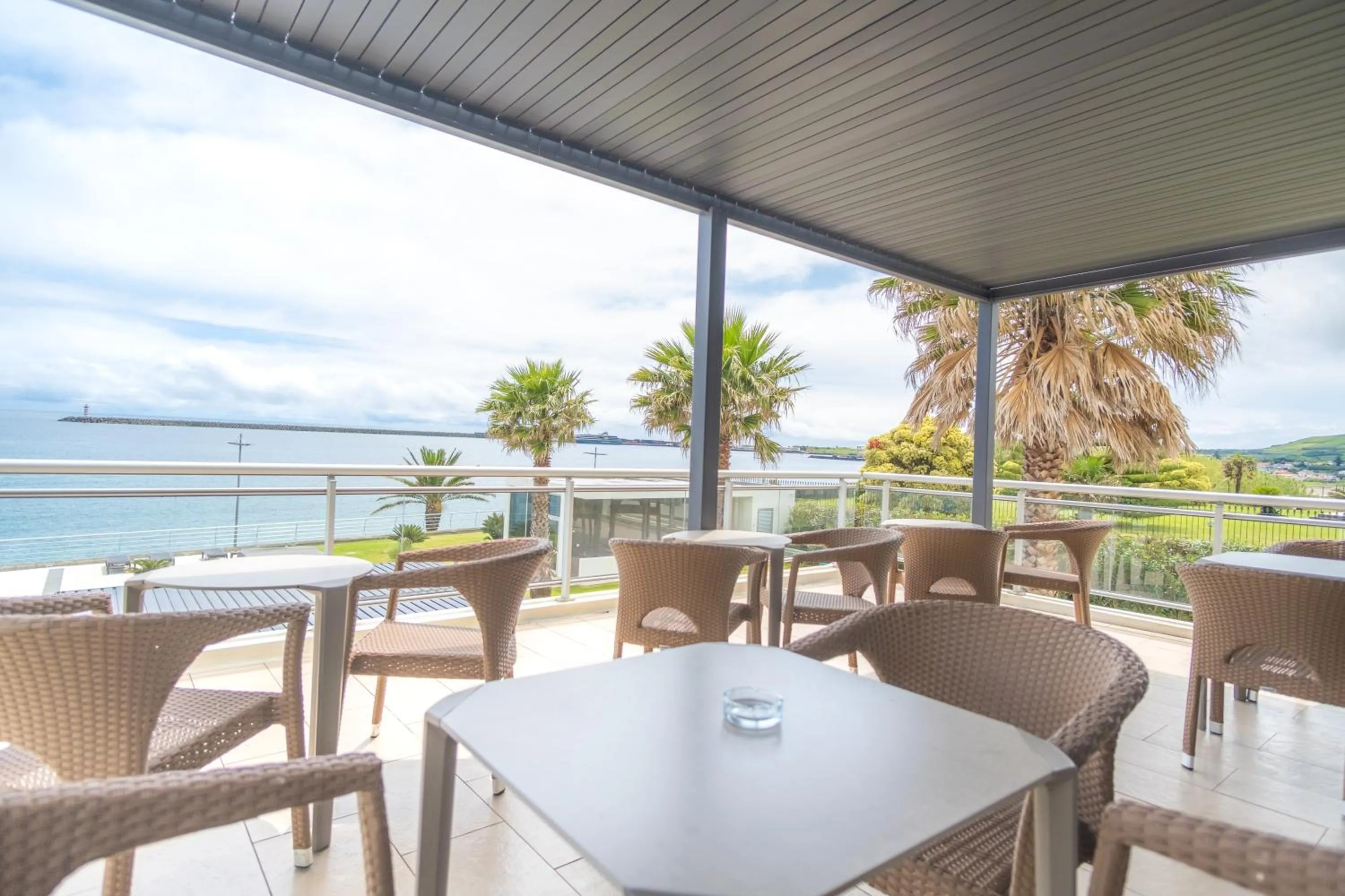Balcony/Terrace in Atlantida Mar Hotel
