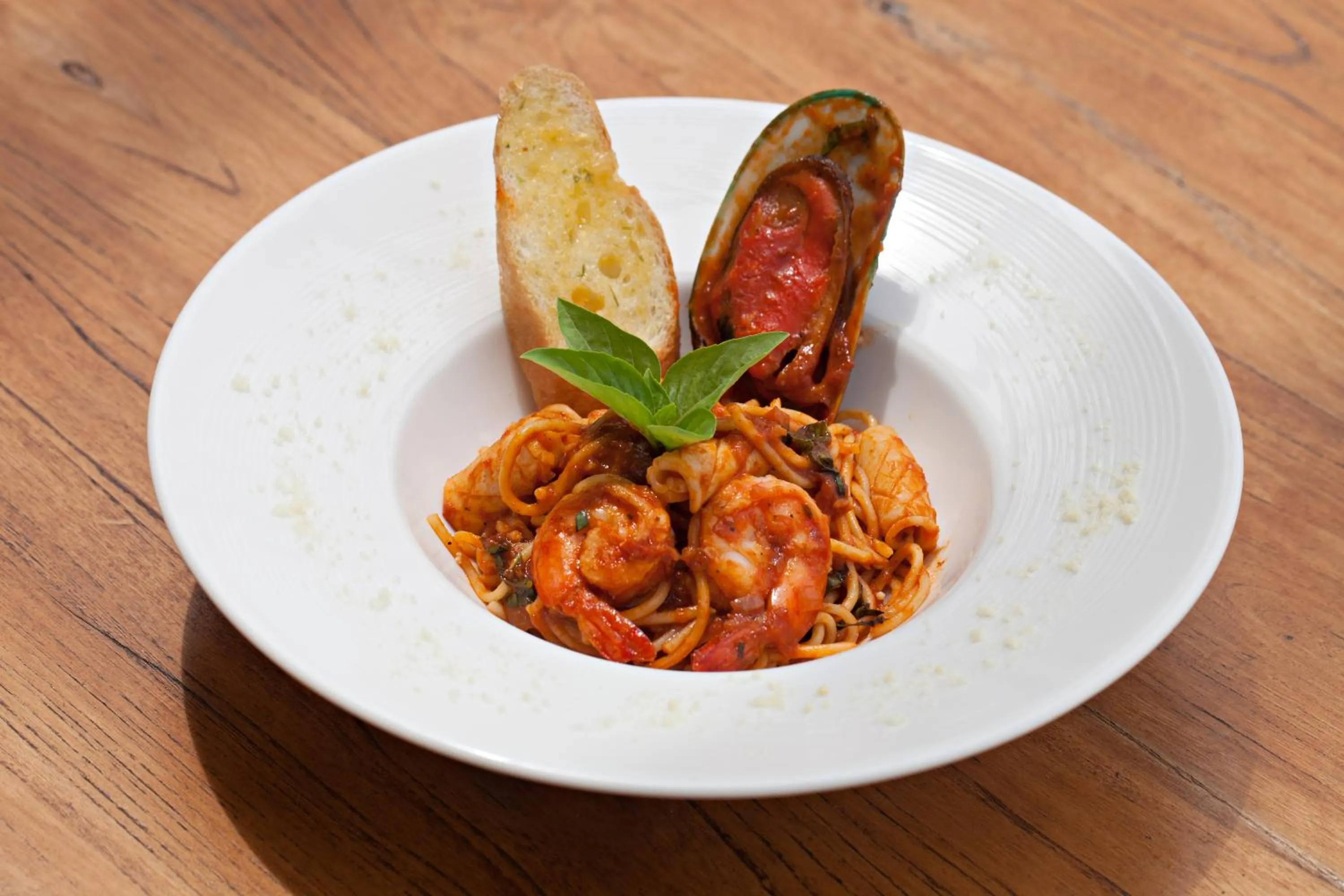 Food and drinks in Supicha Pool Access Hotel - SHA Plus