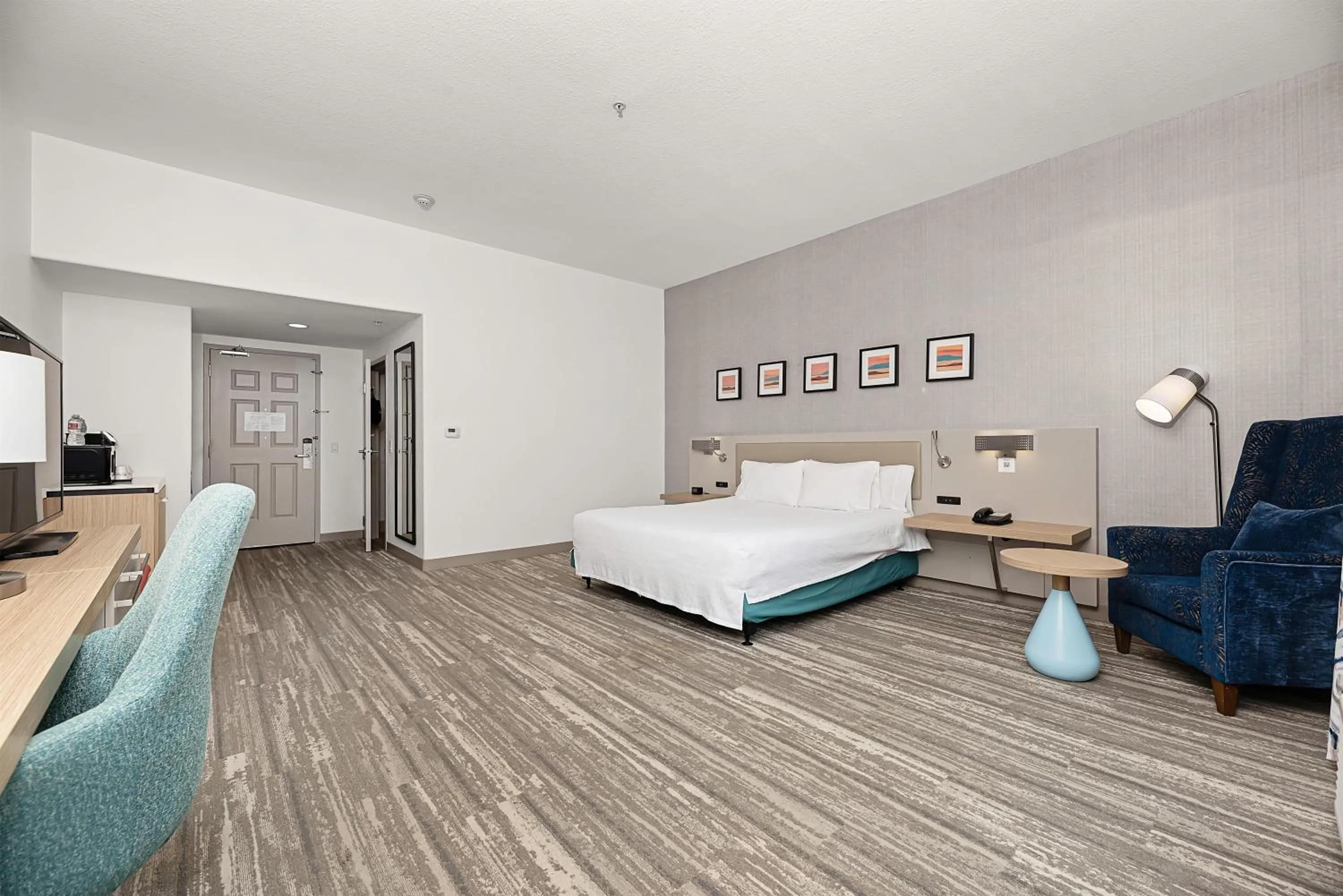 Bed in Hilton Garden Inn New Braunfels