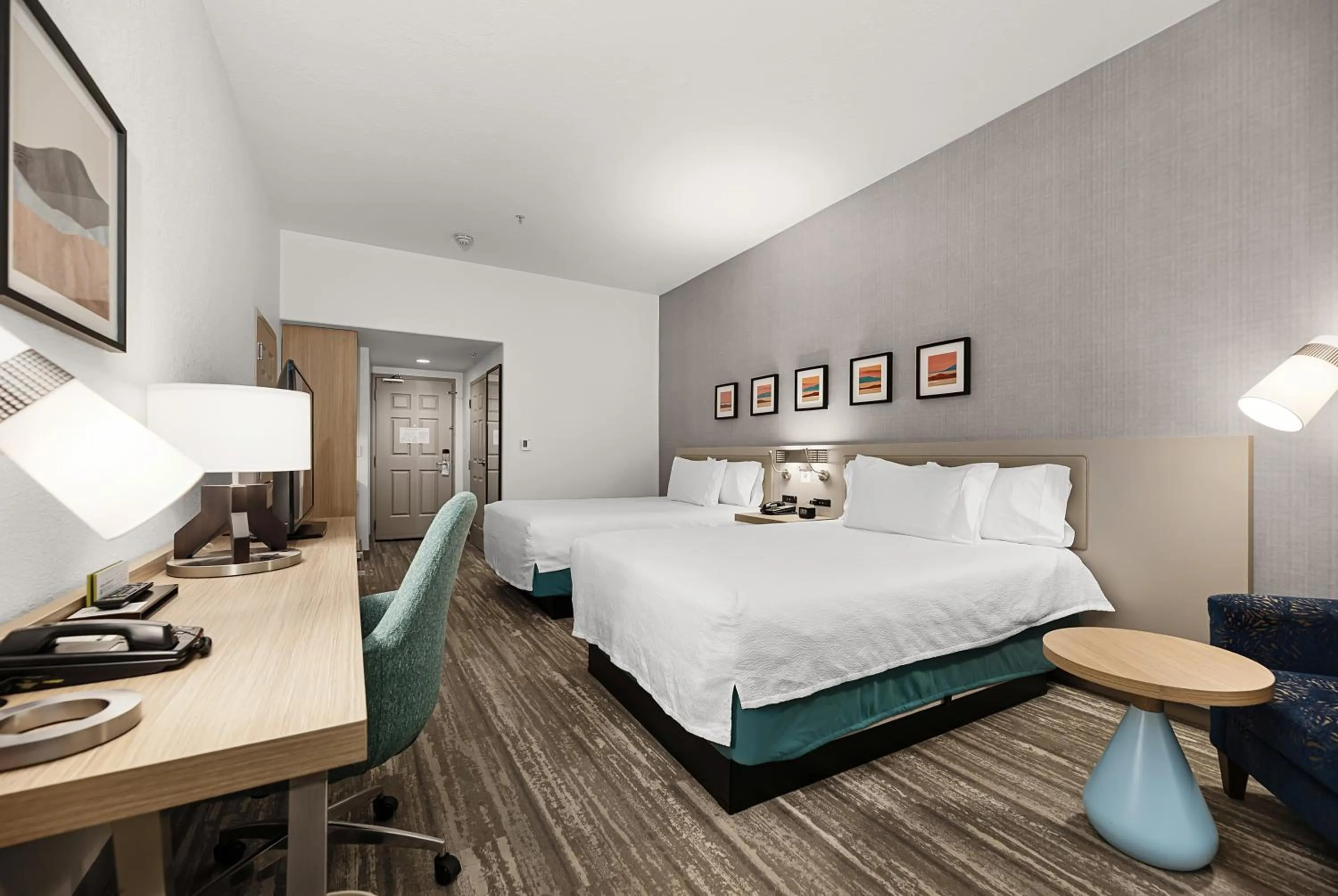 Bed in Hilton Garden Inn New Braunfels