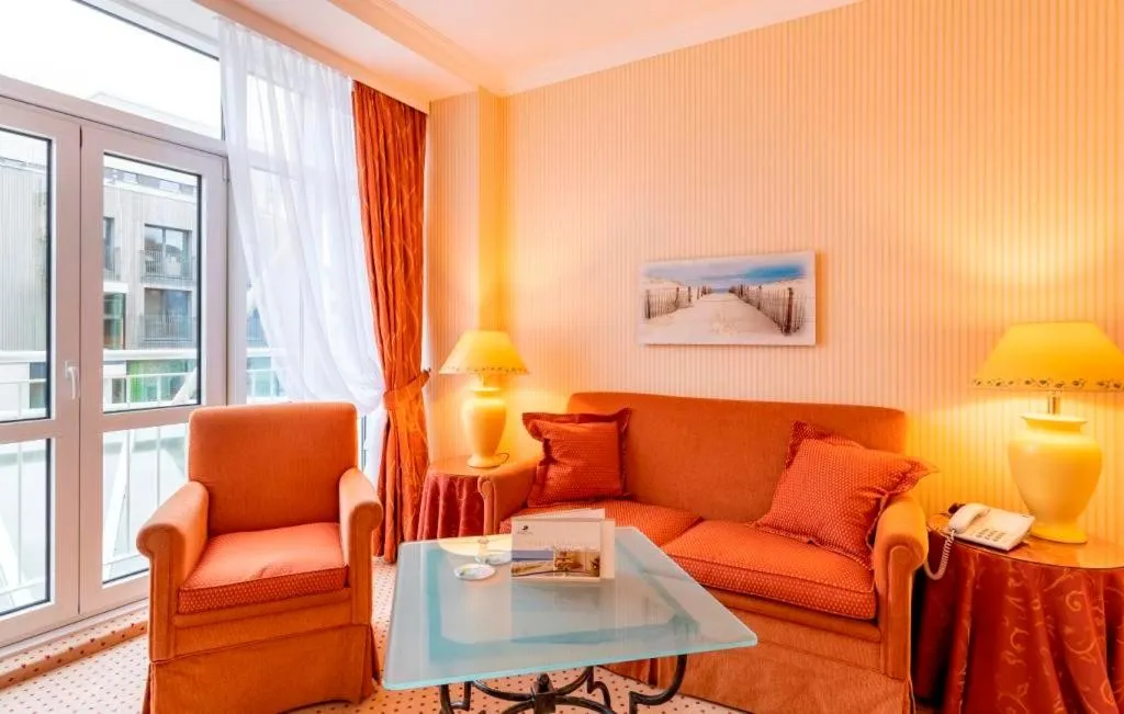 Seating area in Strandhotel Sylt Westerland