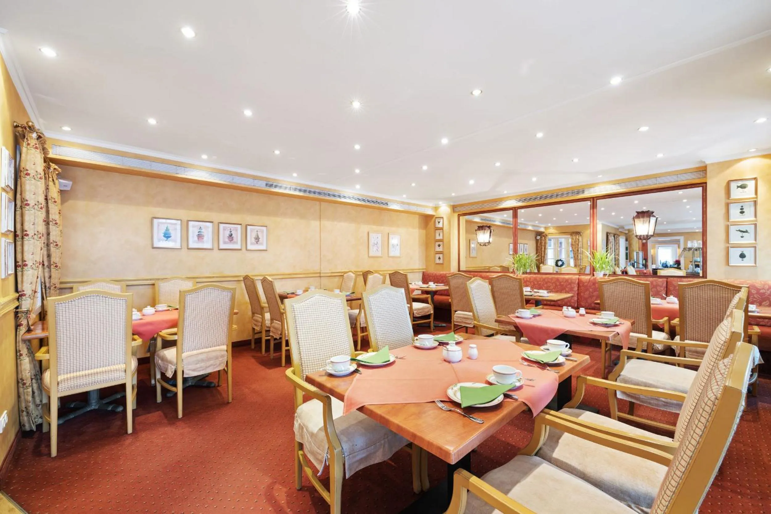 Restaurant/places to eat in Strandhotel Sylt Westerland