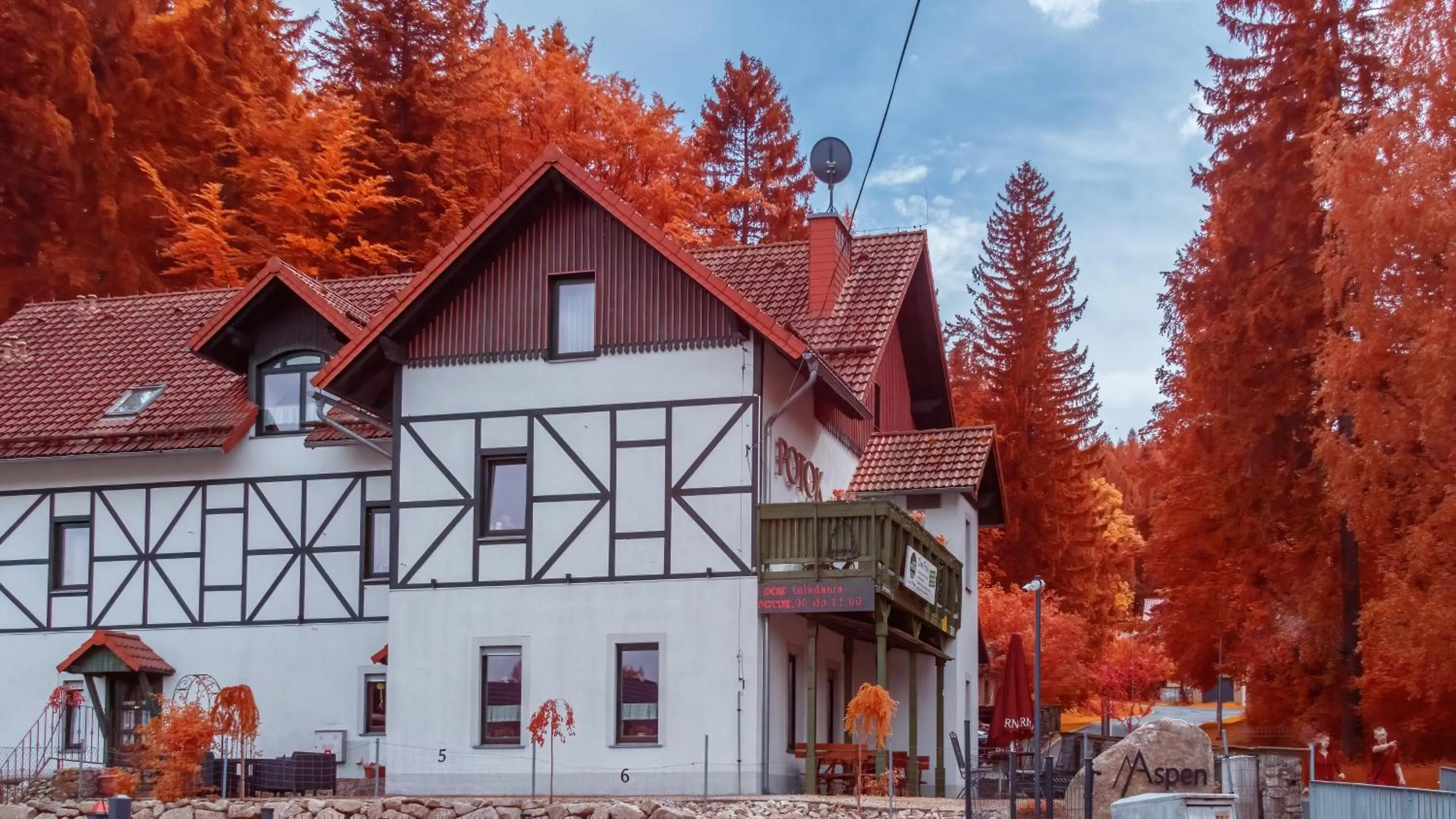 Property building in Dom Potok