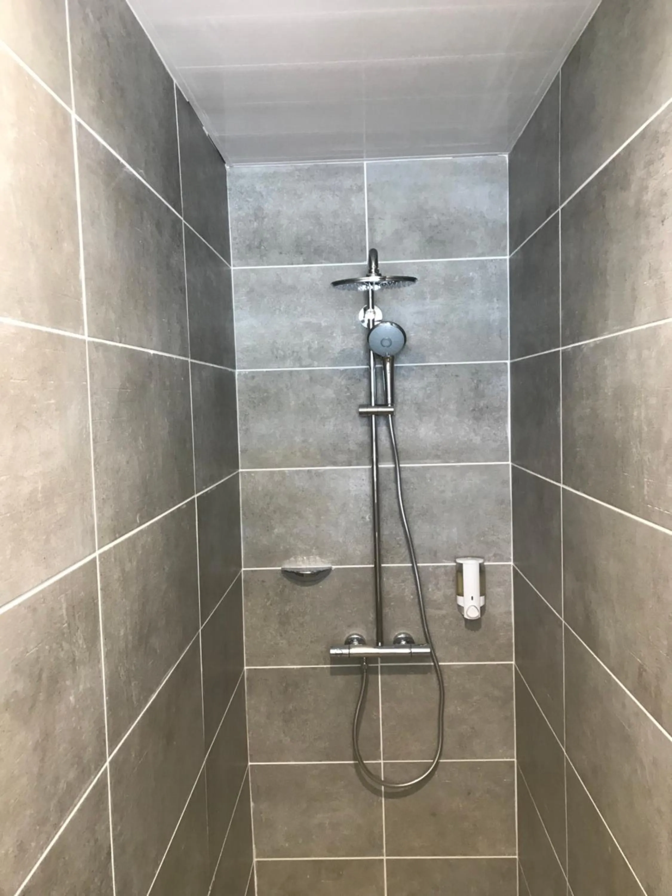 Shower in Diamant les bains - Résidence Hôtelière