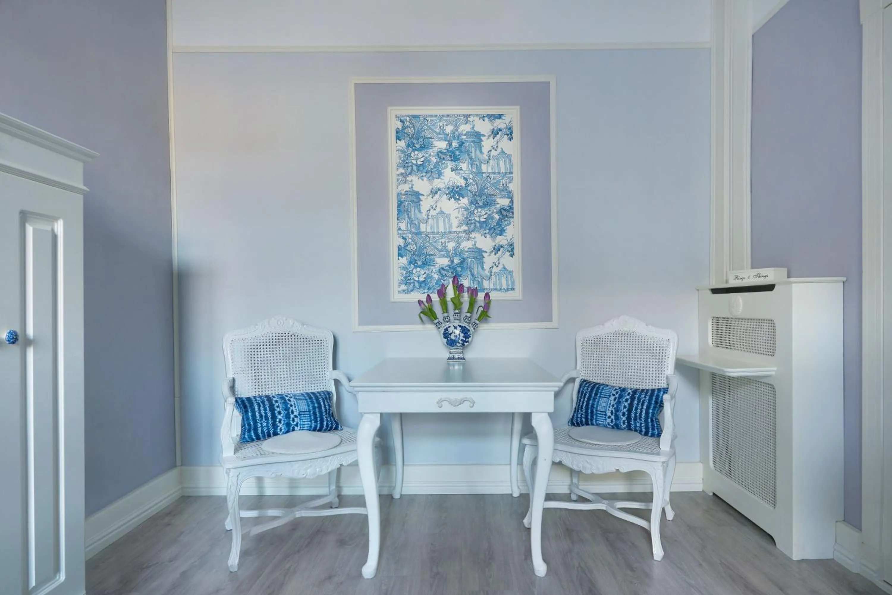 Seating area in Vondelpark House B&B