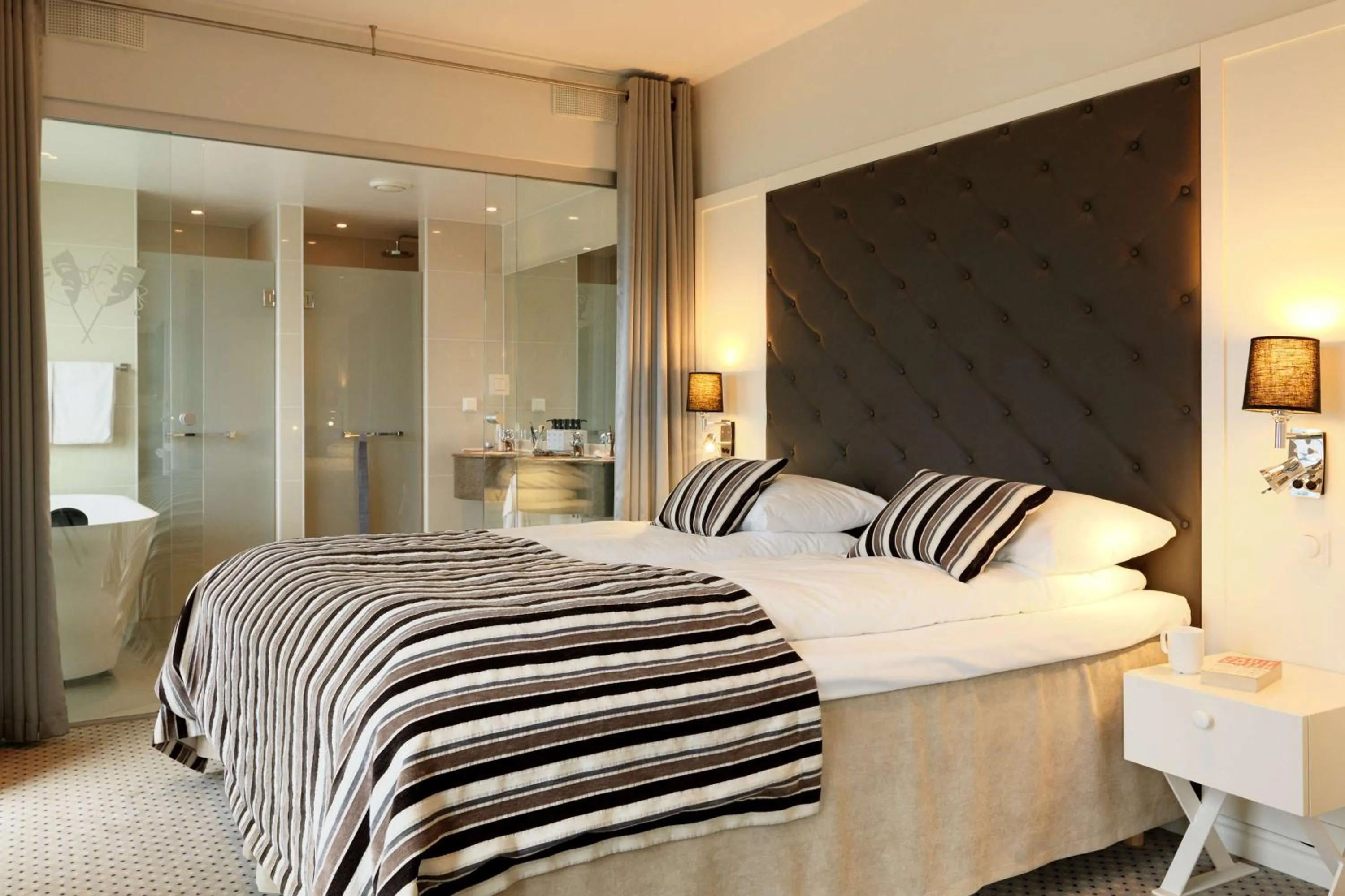 Bedroom, Bed in Scandic Neptun