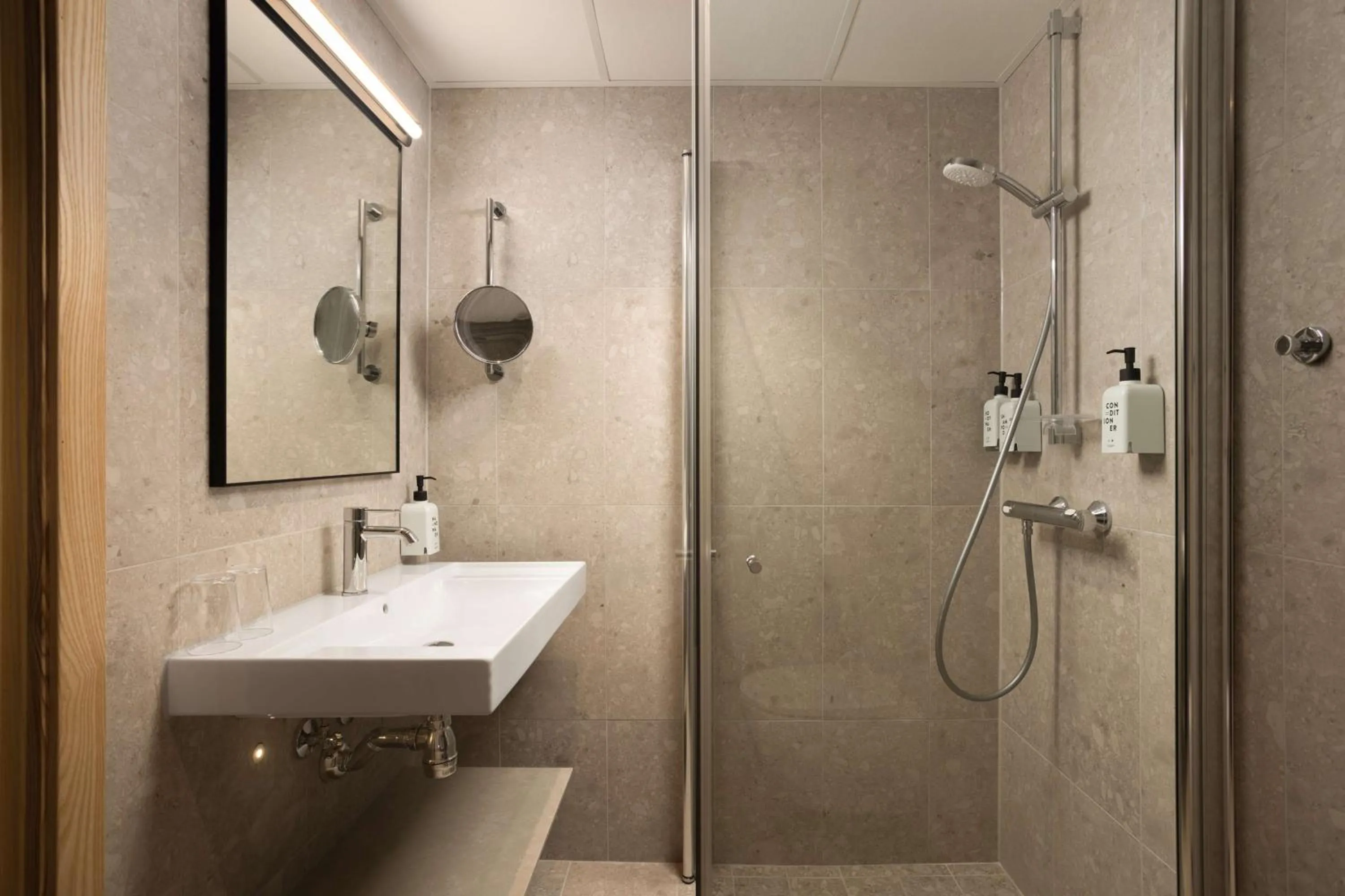 Bedroom in Scandic Neptun