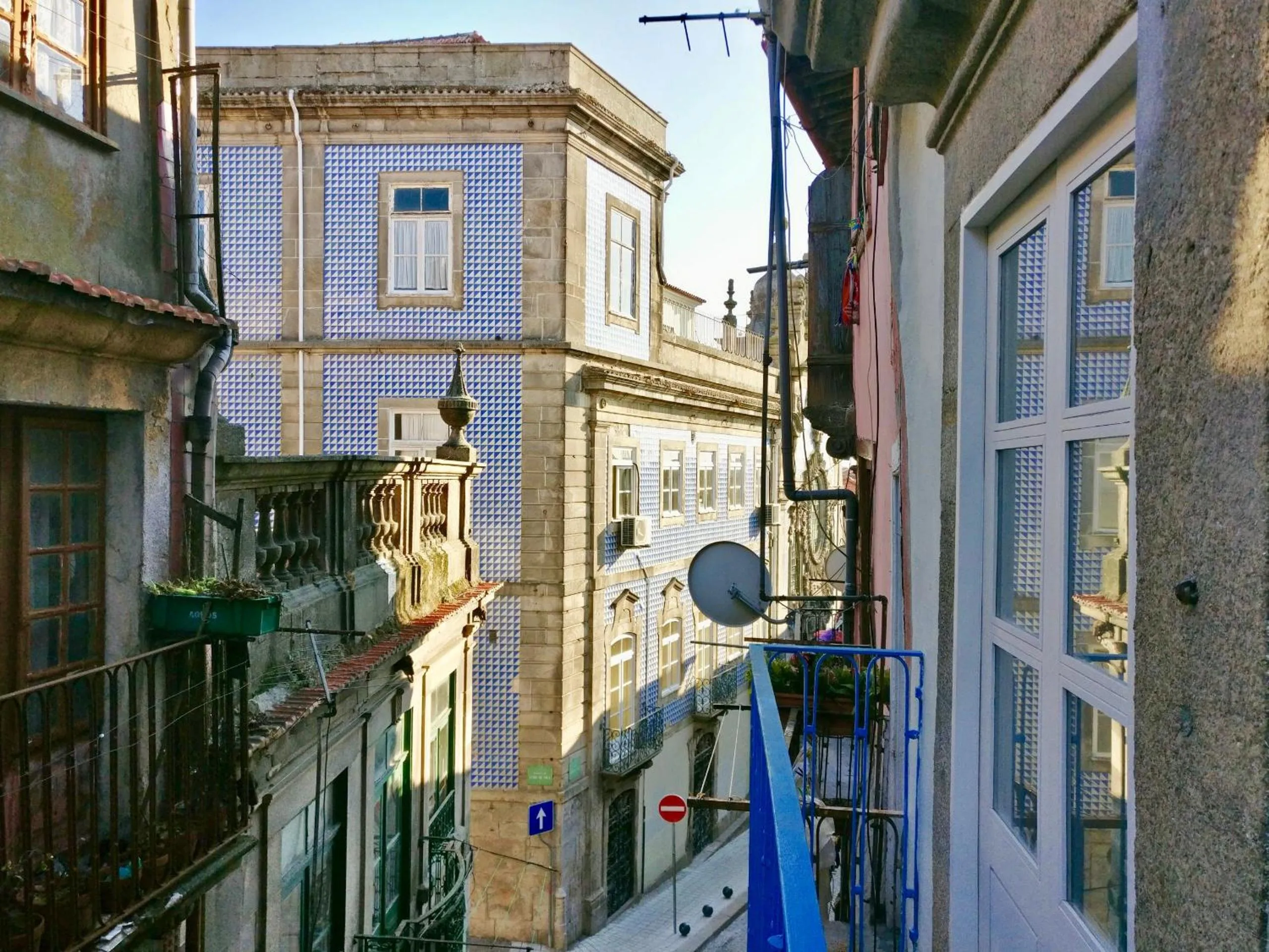 Balcony/Terrace in Porto Villa