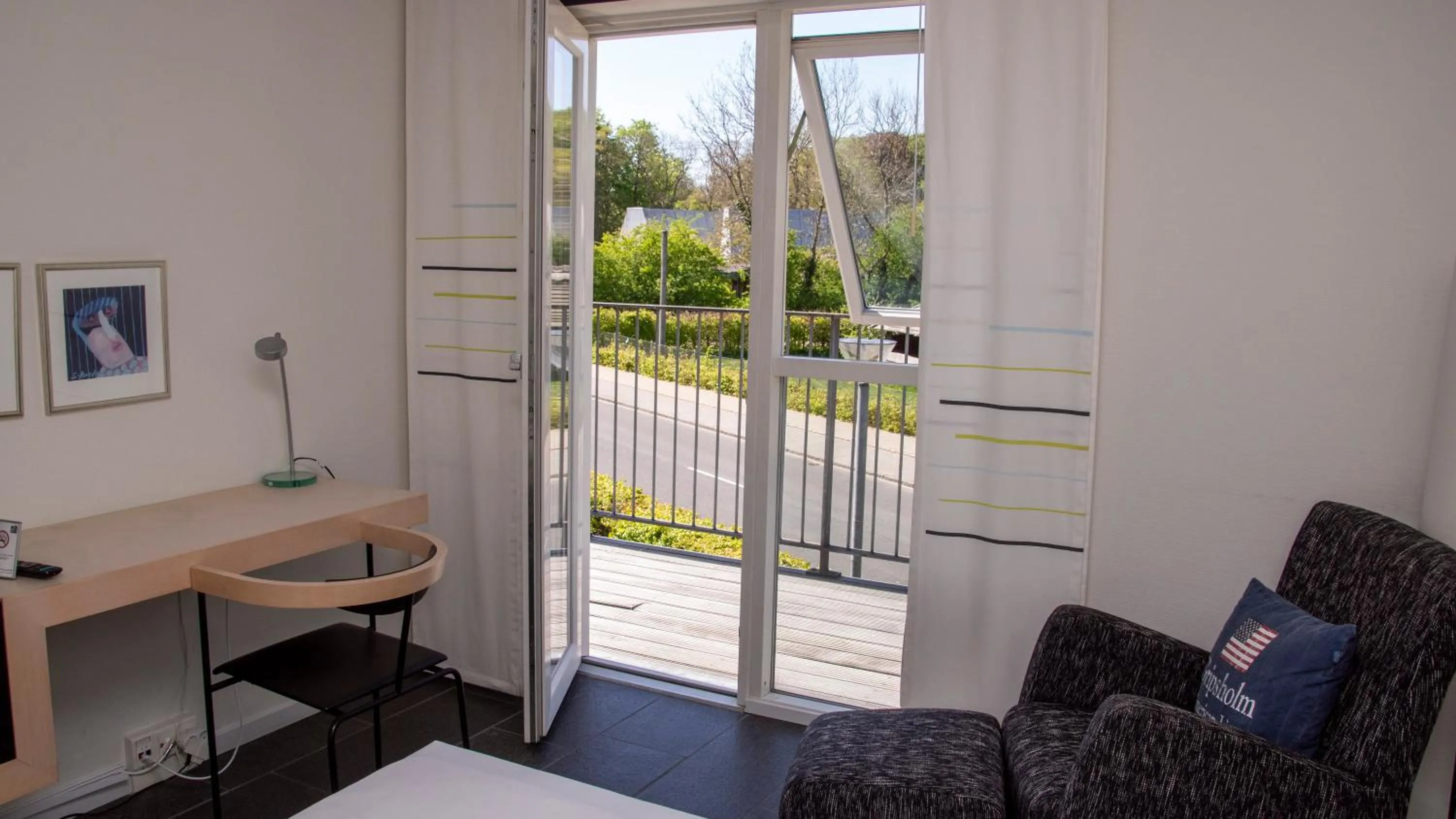 Photo of the whole room in Hotel Strandtangen