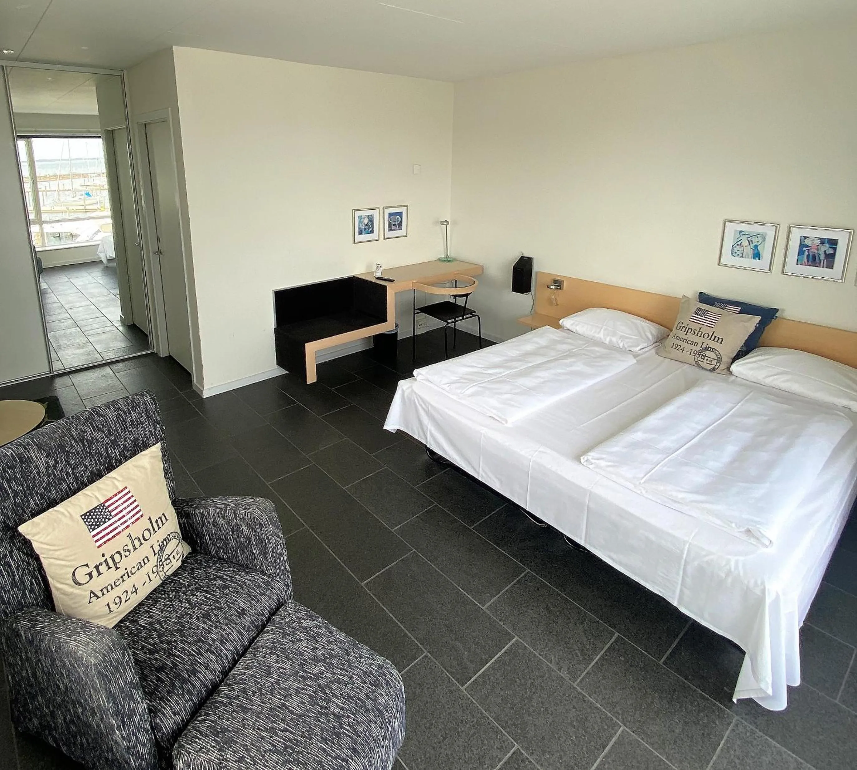 Photo of the whole room, Bed in Hotel Strandtangen