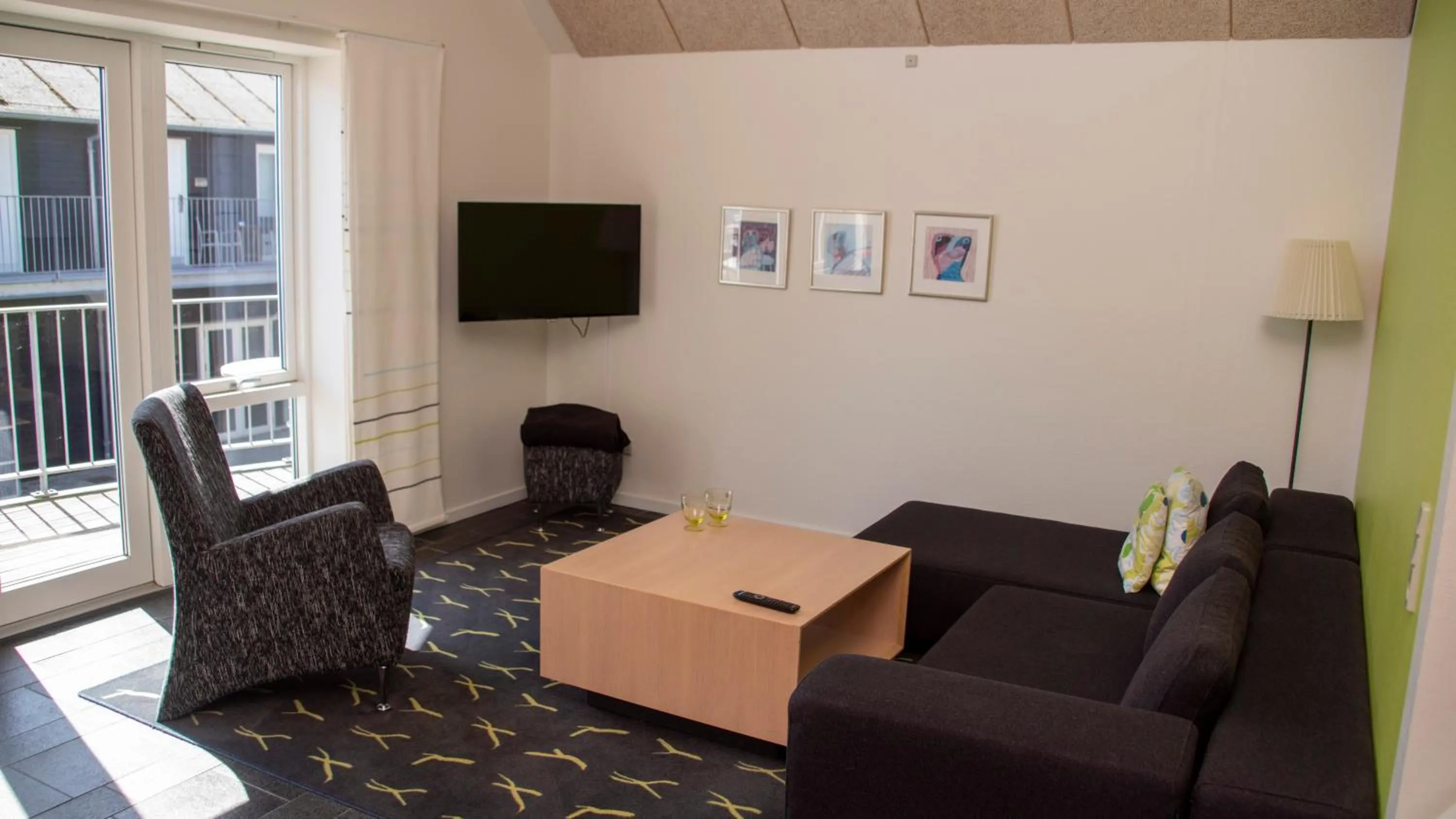 Photo of the whole room in Hotel Strandtangen