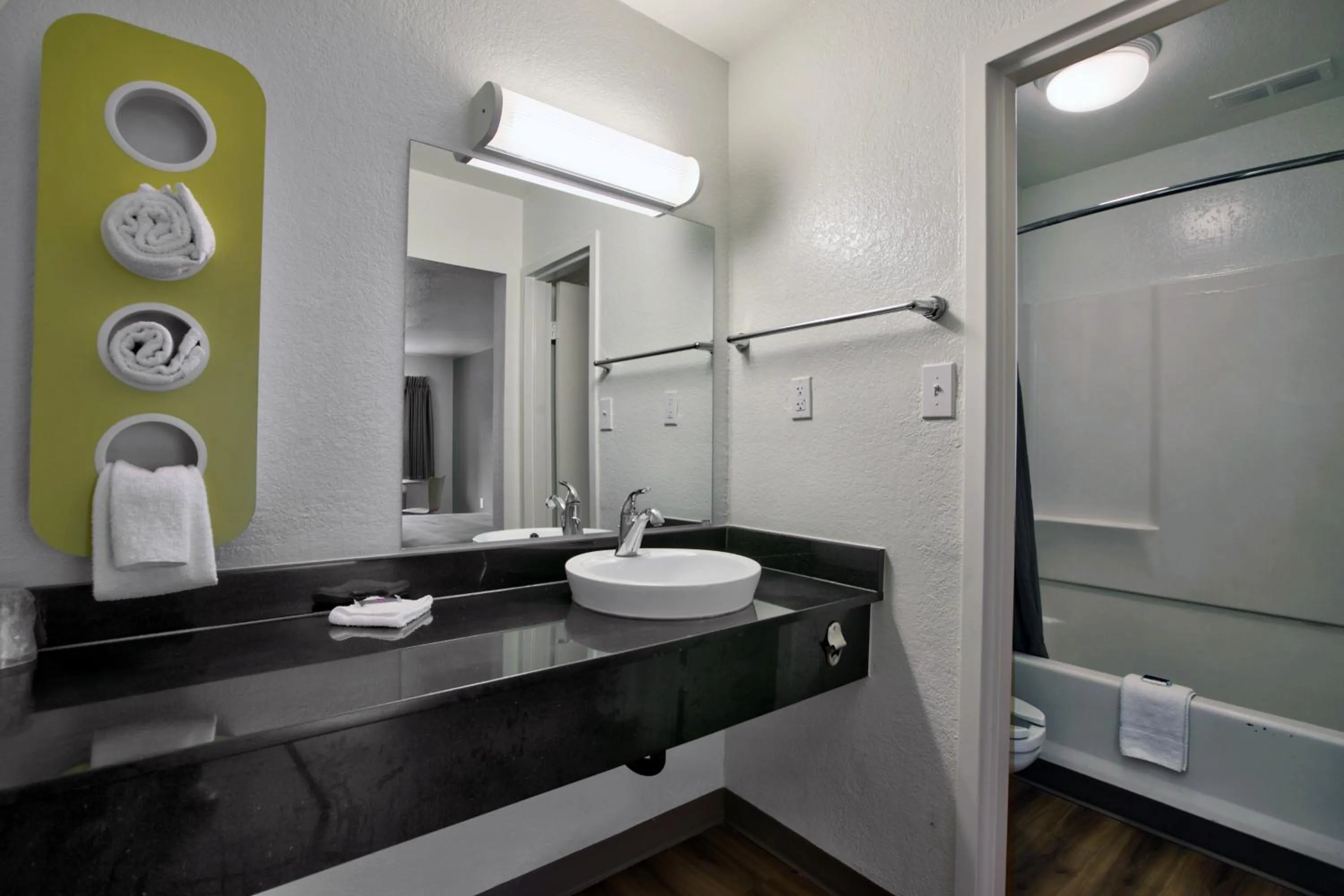 Bathroom in Motel 6-Tallahassee, FL - Downtown