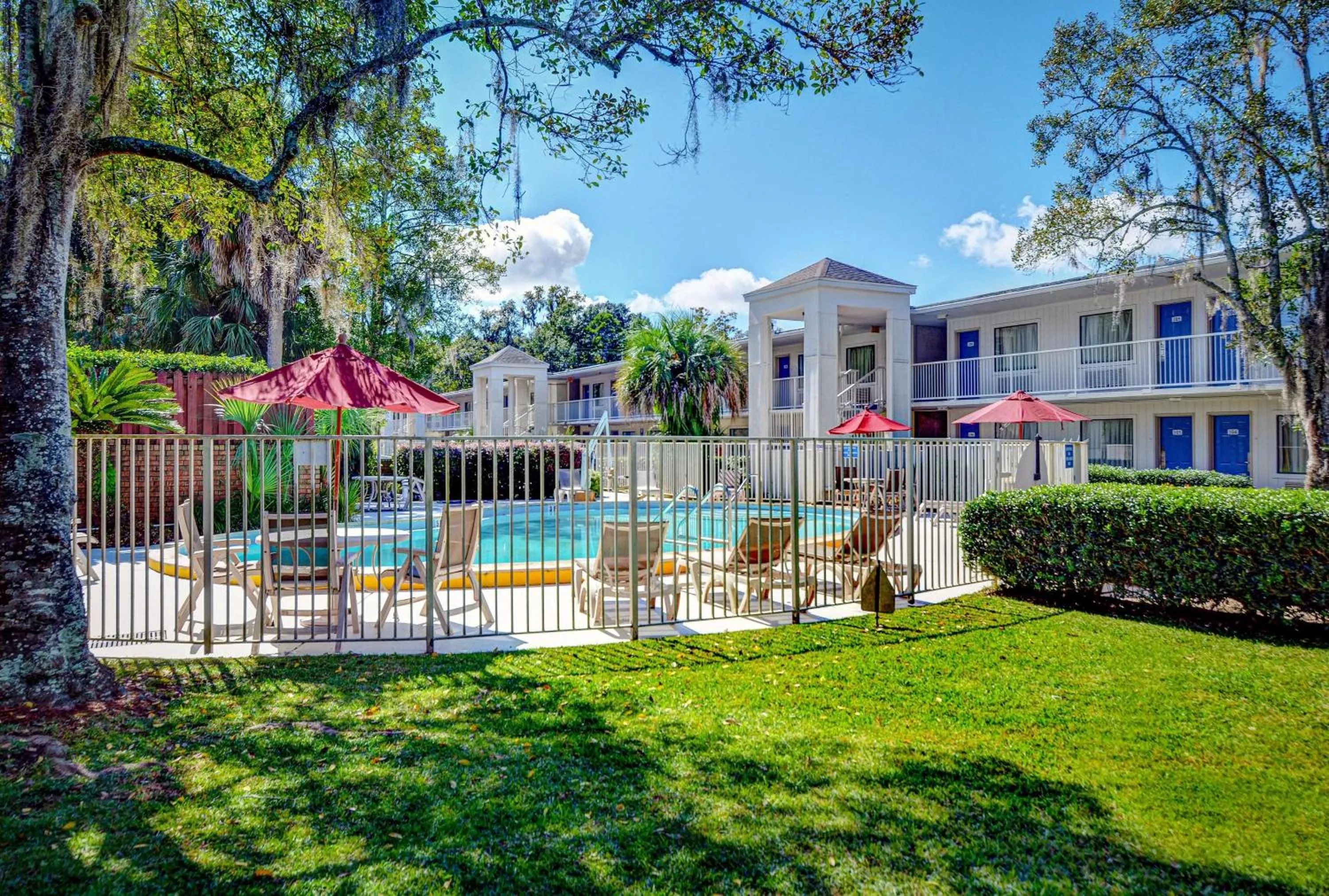 Pool view in Motel 6-Tallahassee, FL - Downtown