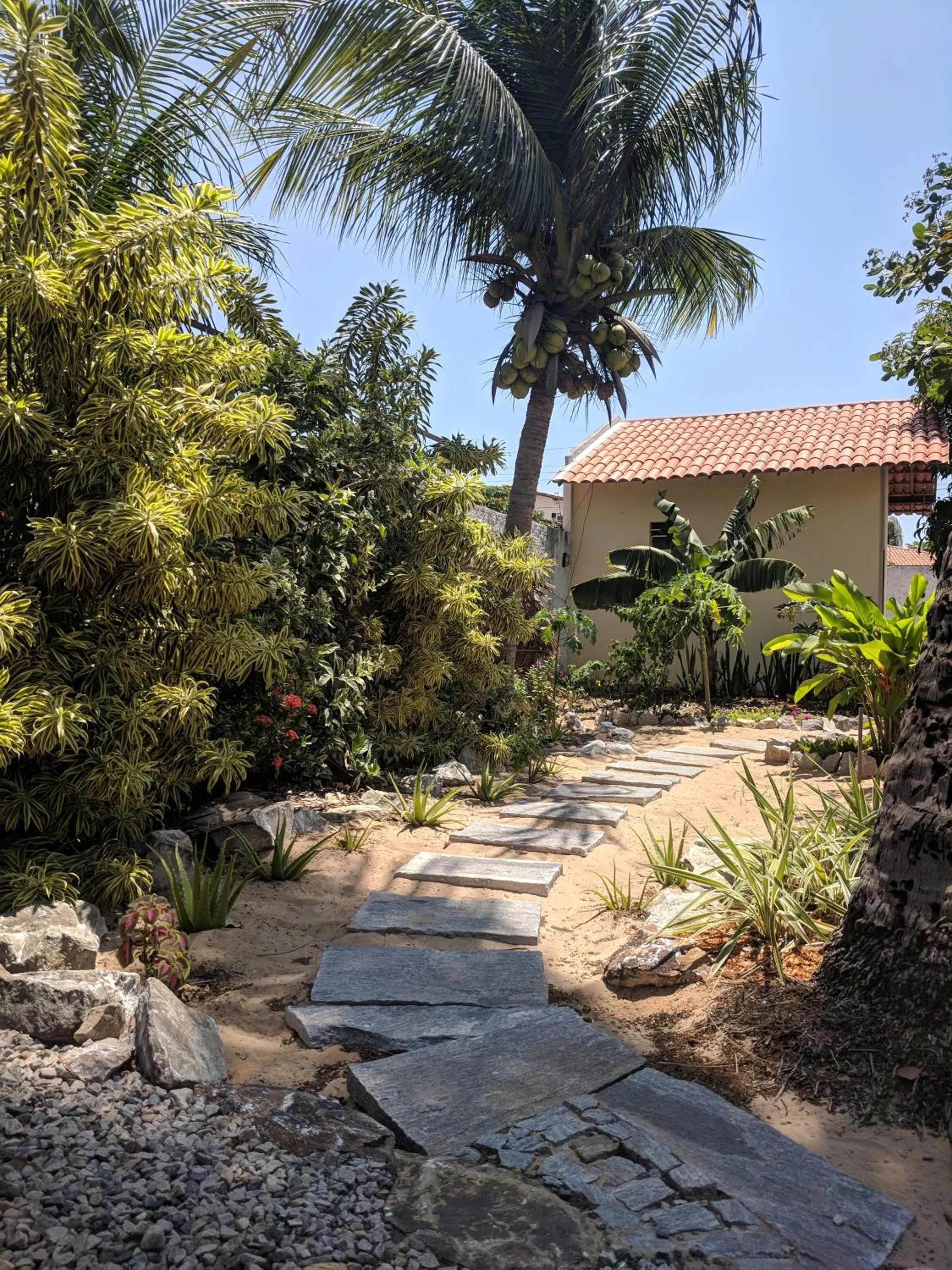 Property building in B&B Chalé Jardins