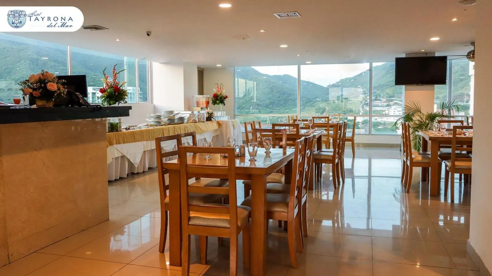 Restaurant/places to eat in Hotel Tayrona del Mar