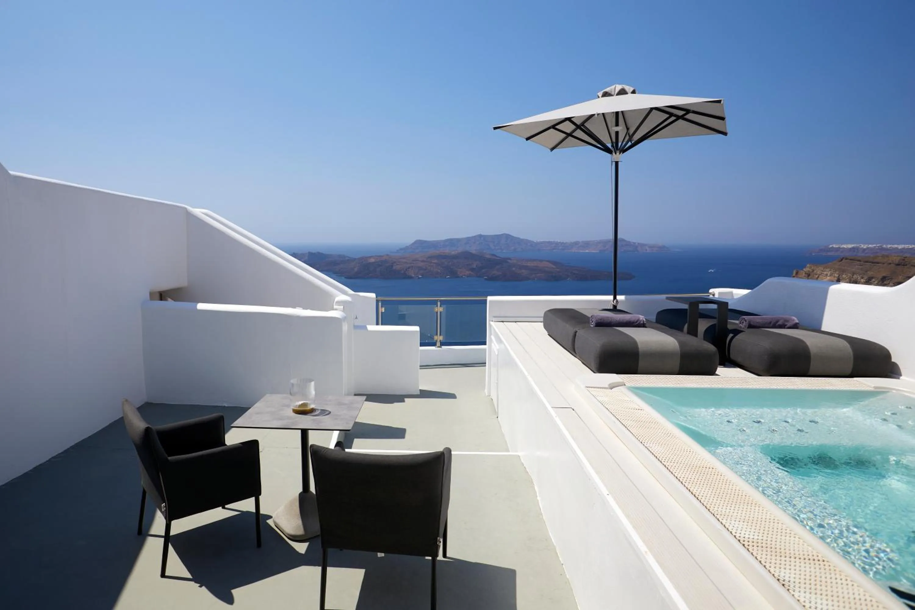 Balcony/Terrace in Petit Palace Suites